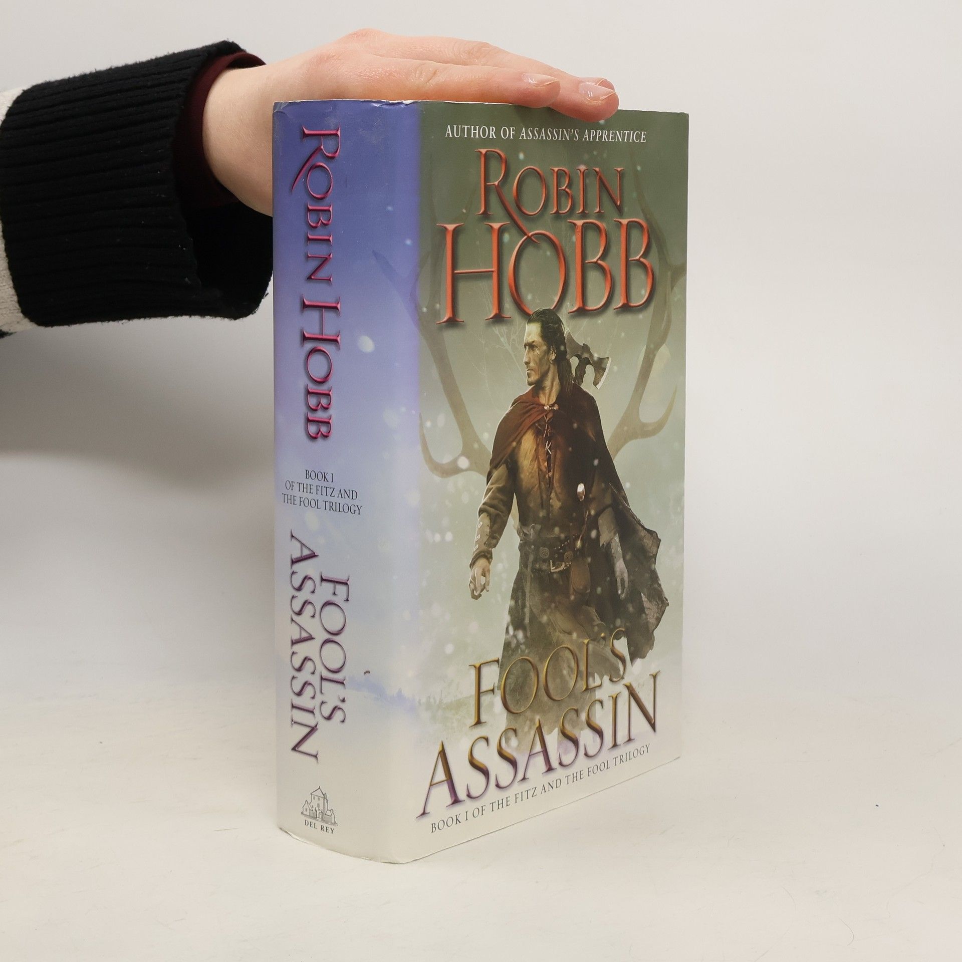 Robin Hobb The Fitz and the Fool Trilogy - 1: Fool's Assassin