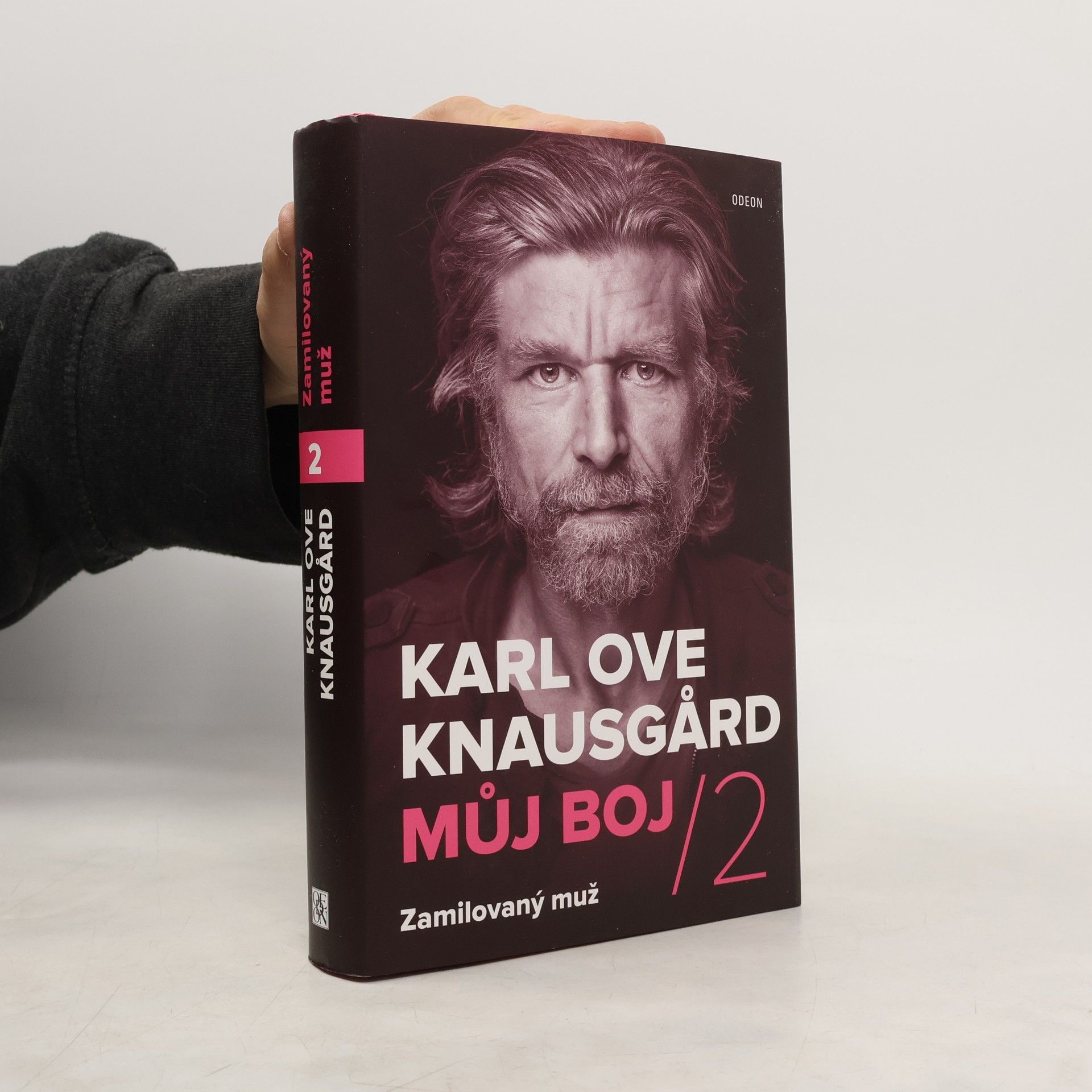Karl Ove Knausgård Zamilovaný muž. Můj boj 2