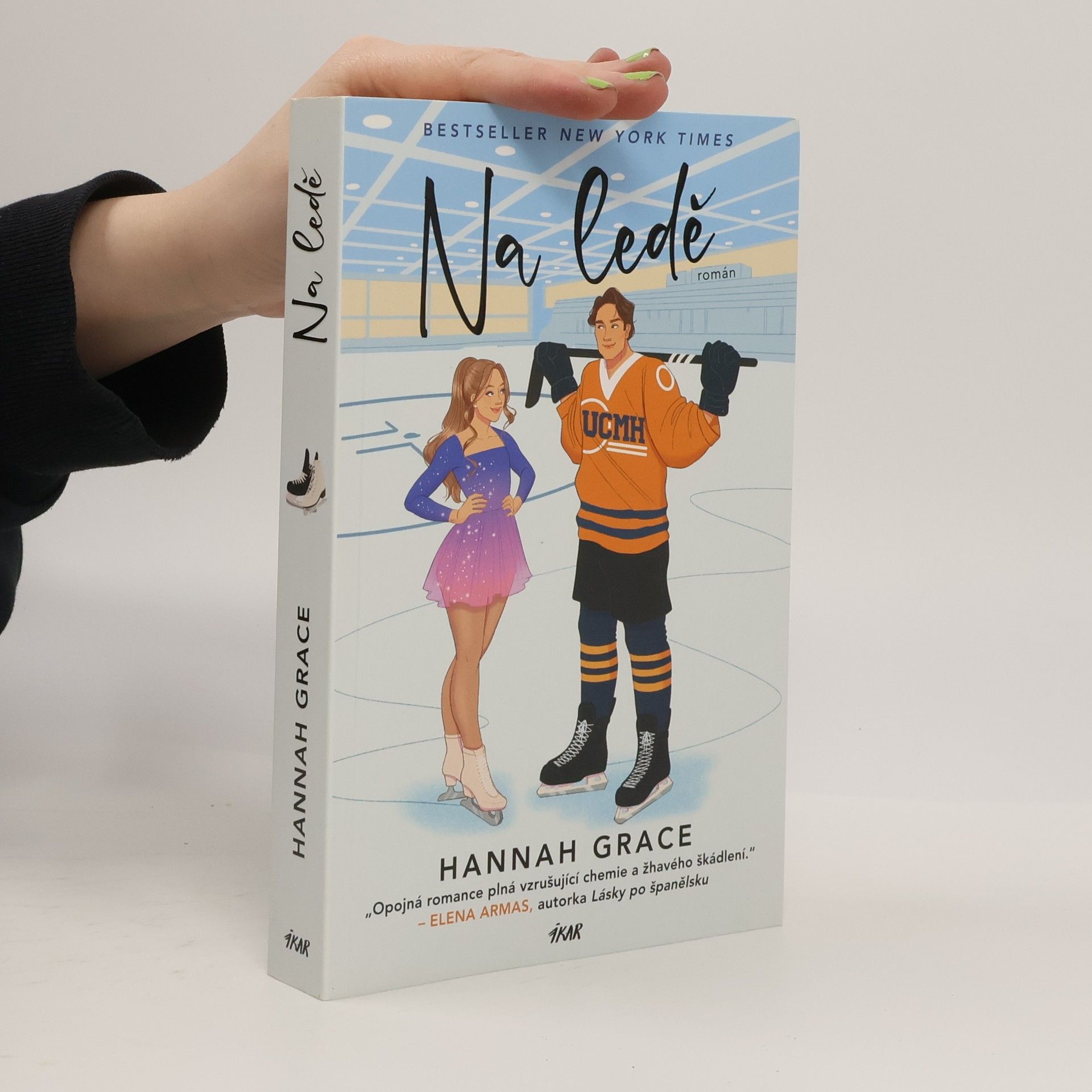 Hannah Grace Na ledě