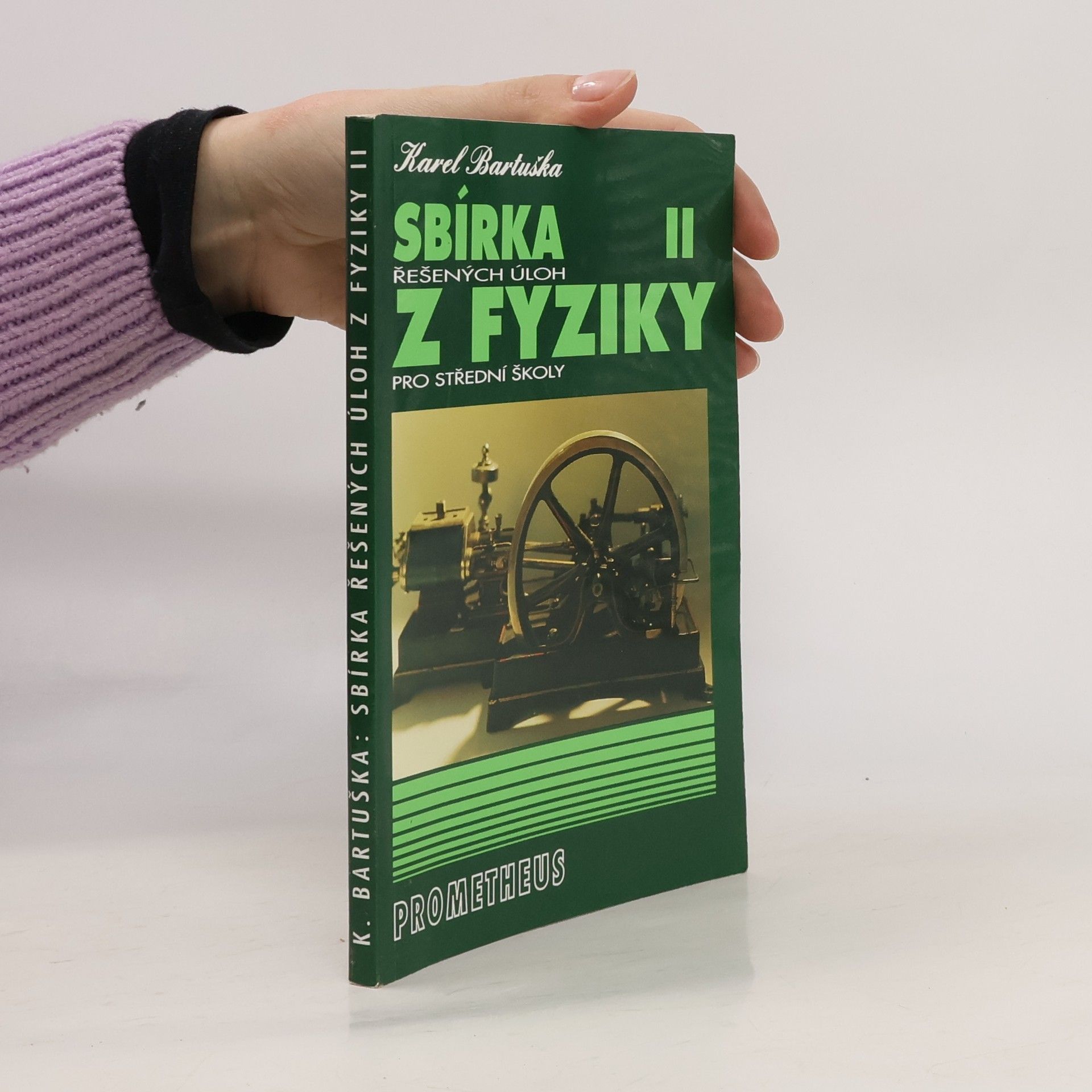 Karel Bartuška Sbírka řešených úloh z fyziky pro střední školy. II, Molekulová fyzika a termika Molekulová fyzika a termik