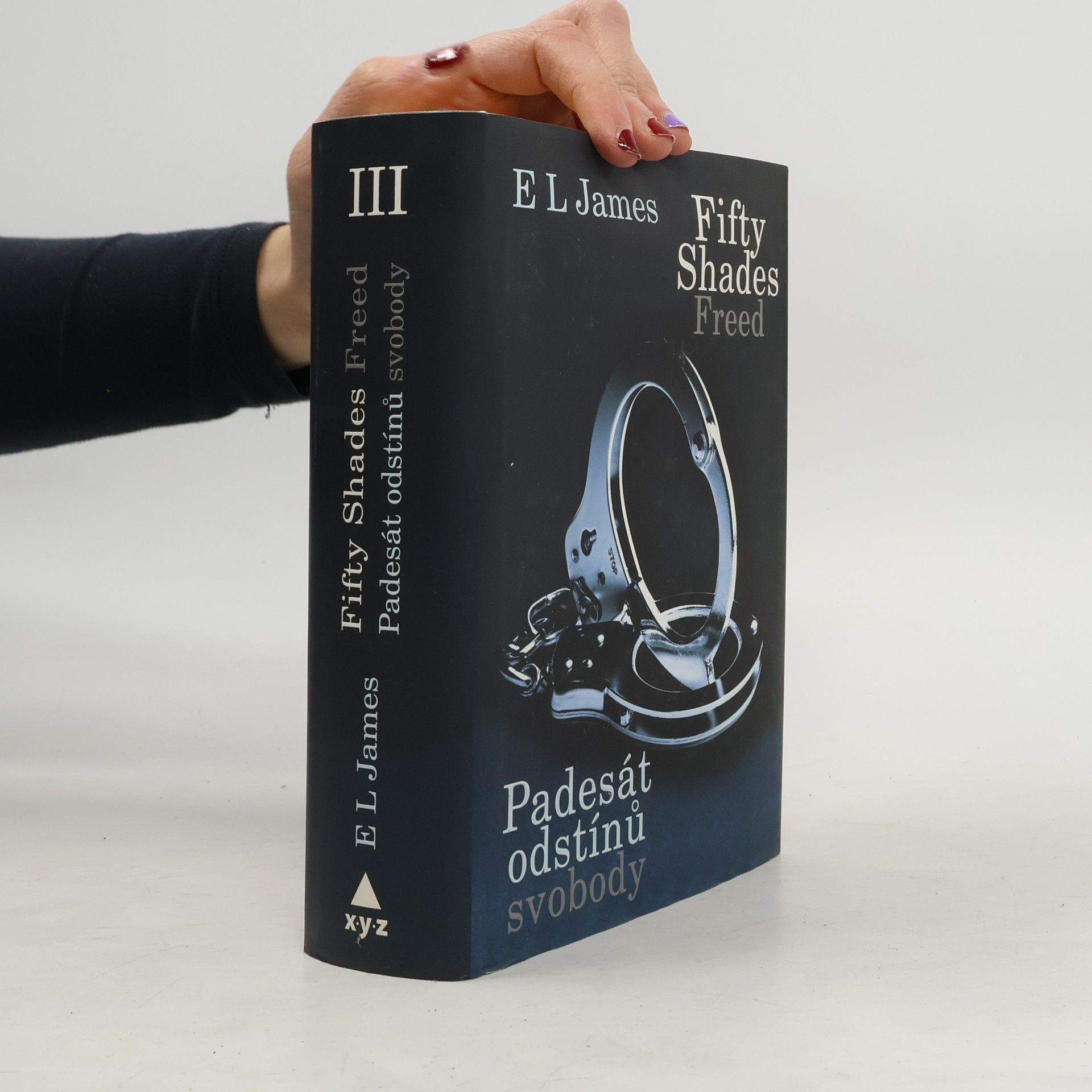 E L James Padesát odstínů svobody
