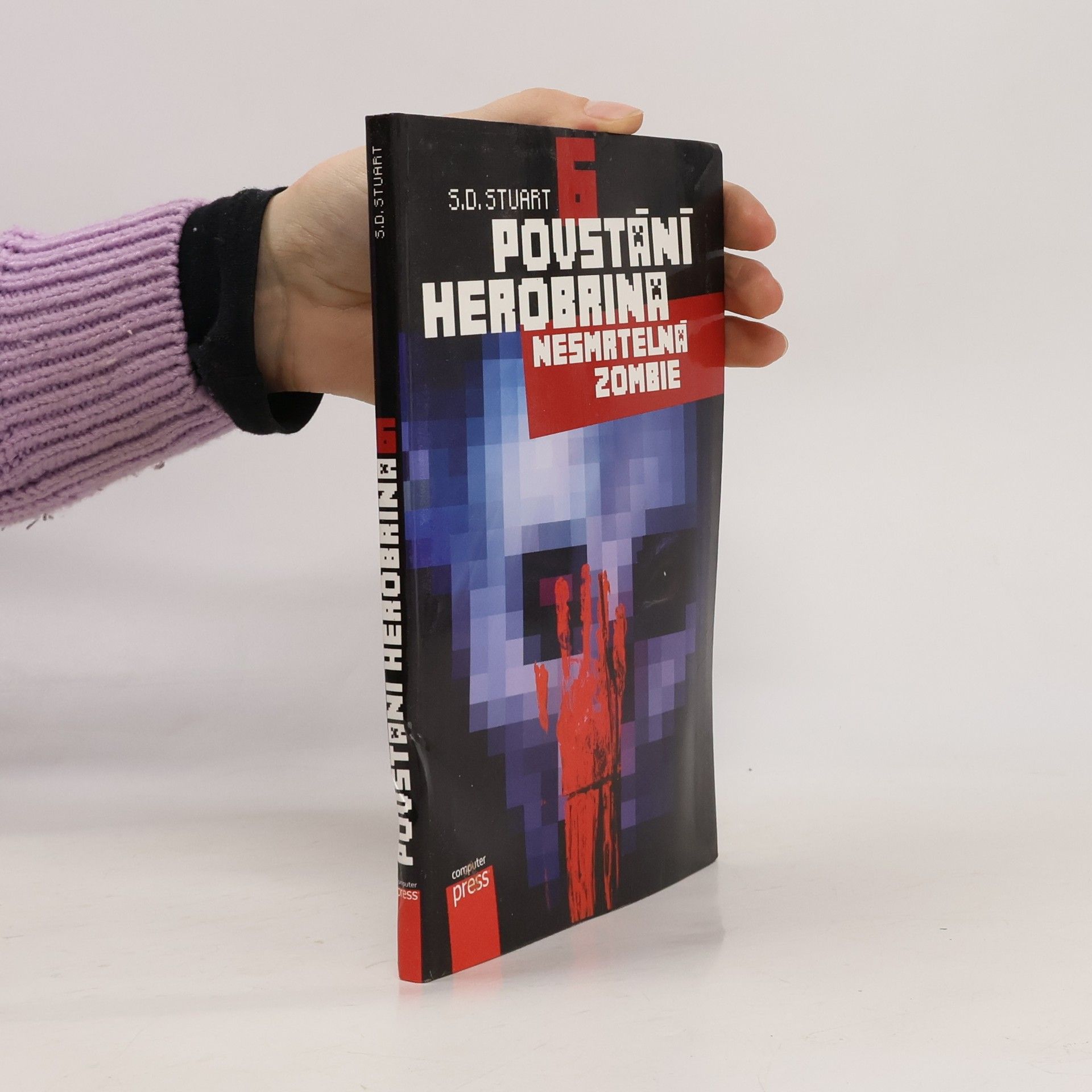 Povstání Herobrina 6. Nesmrtelná zombie