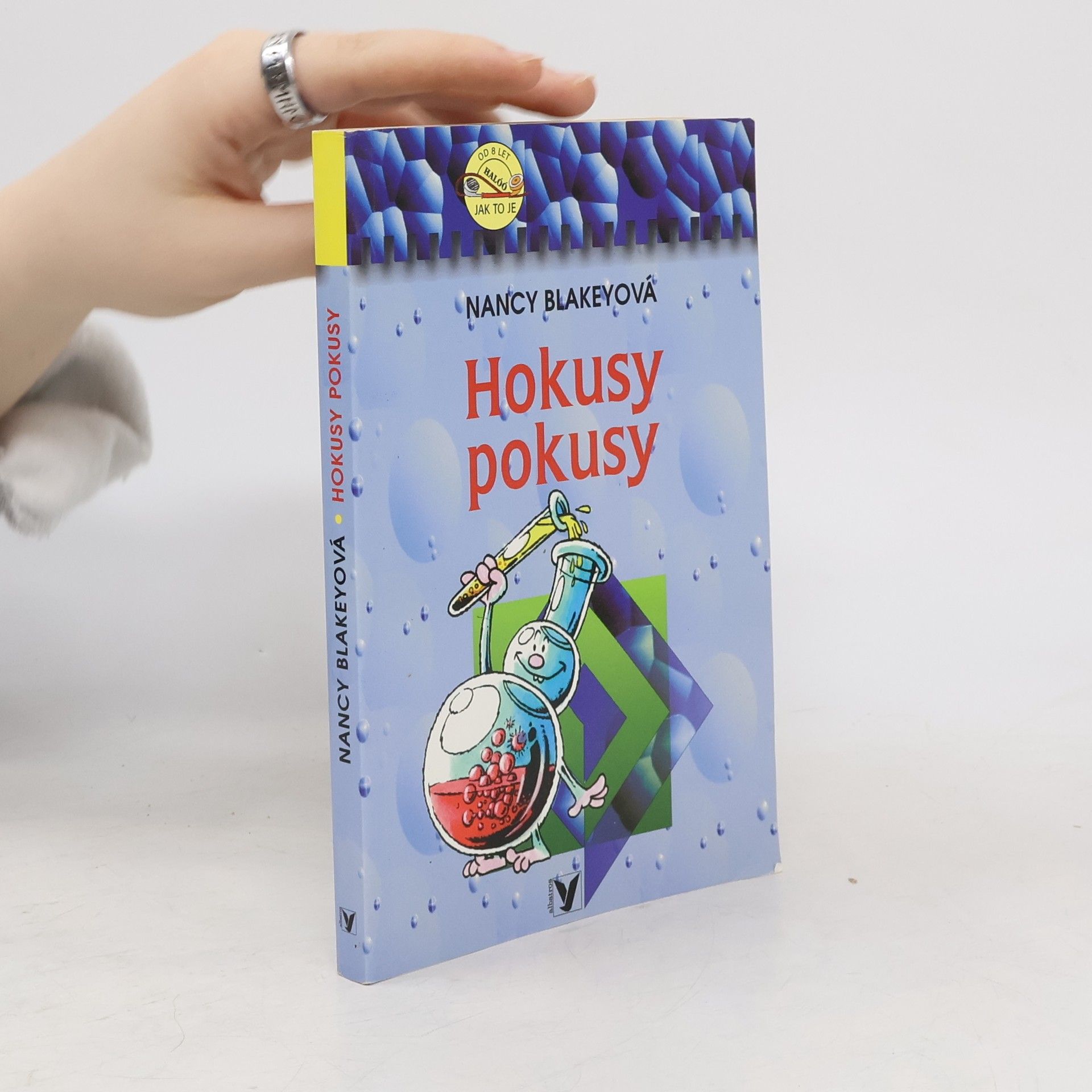 Nancy Blakey Hokusy pokusy