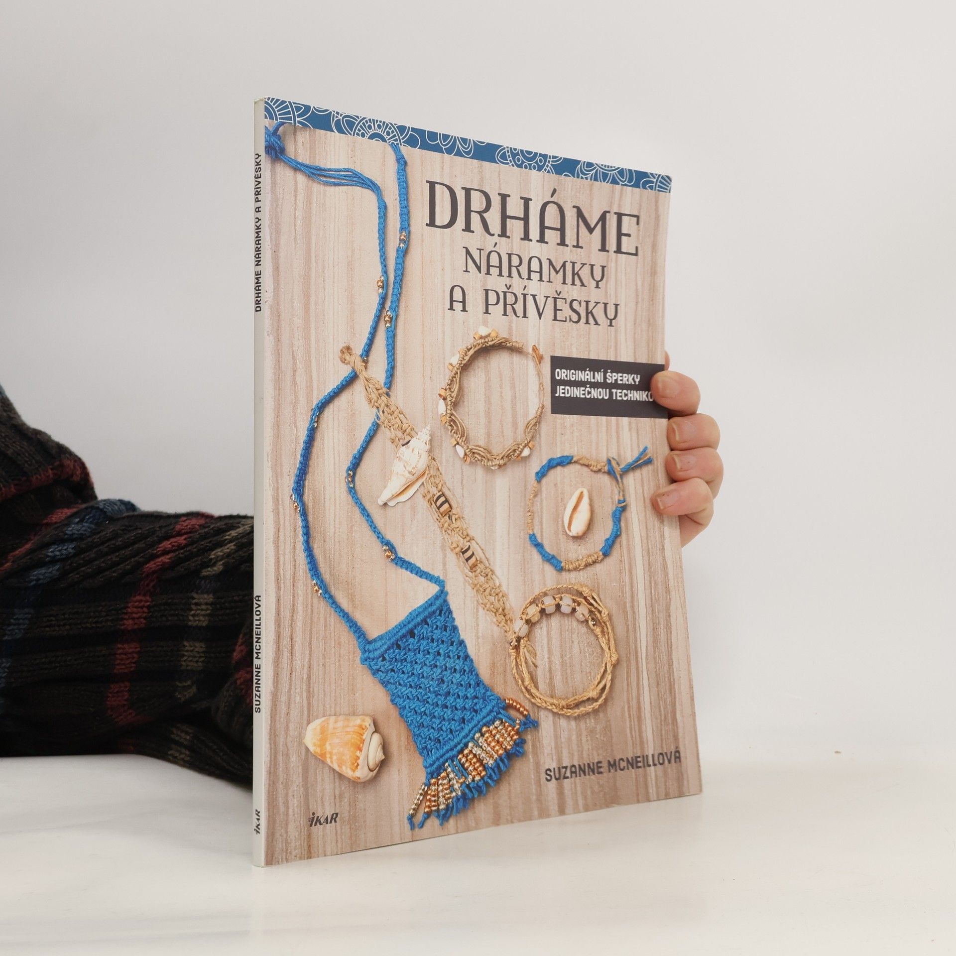 Suzanne McNeill Drháme náramky a přívěsky