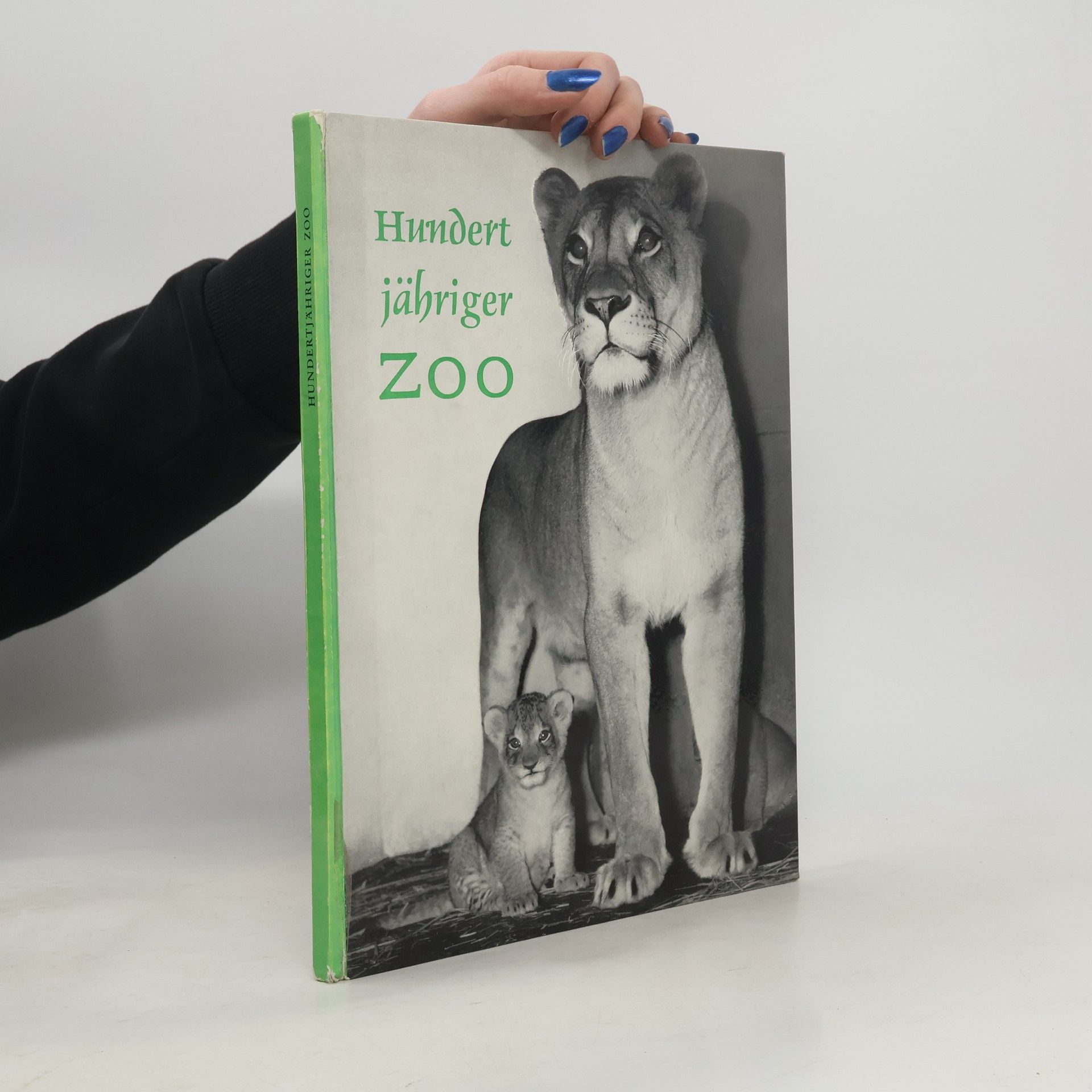 Collectif d'auteurs Hundertjähriger Zoo