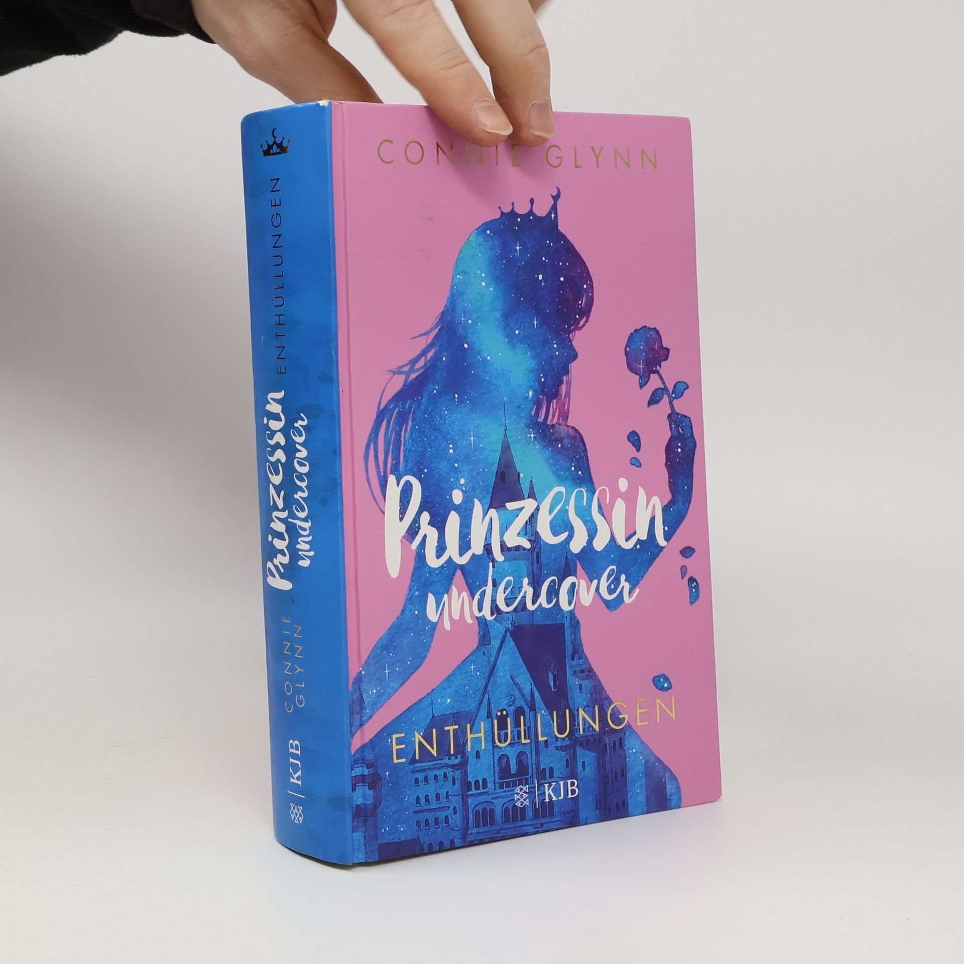 Connie Glynn Enthüllungen