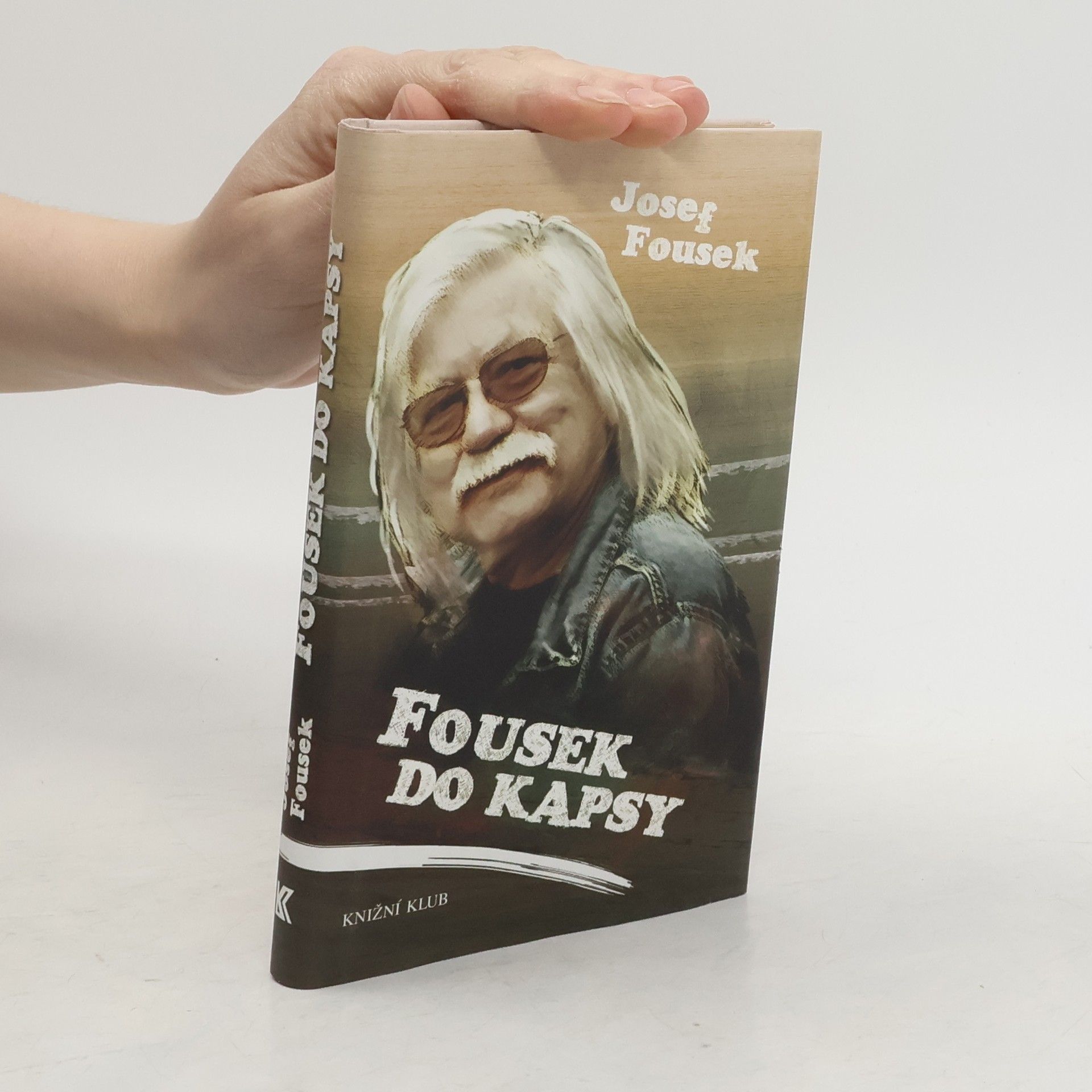Josef Fousek Fousek do kapsy. Výběr 1969-2012. Epigramy, aforismy, satira
