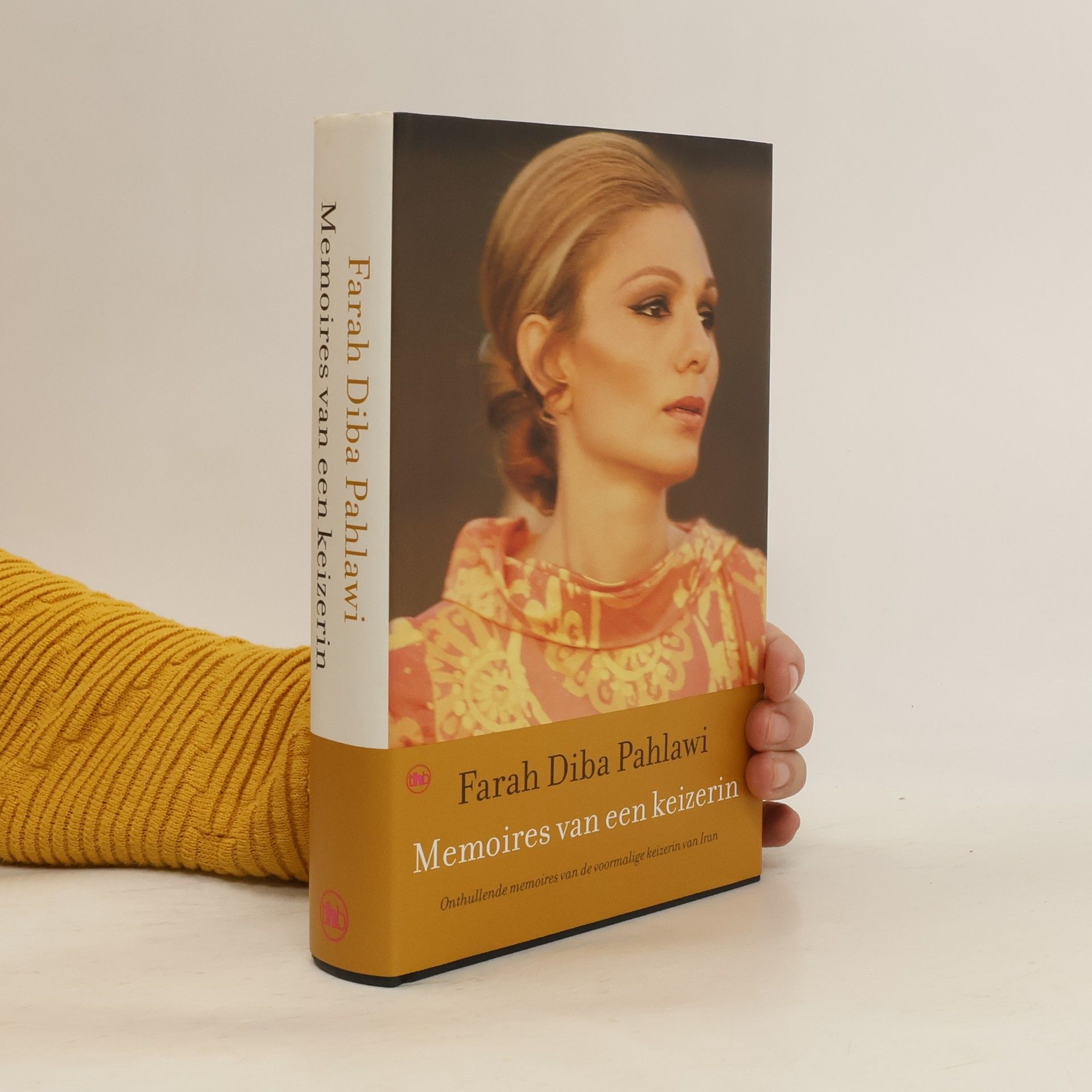 Farah Diba Pahlawi Memoires van een keizerin