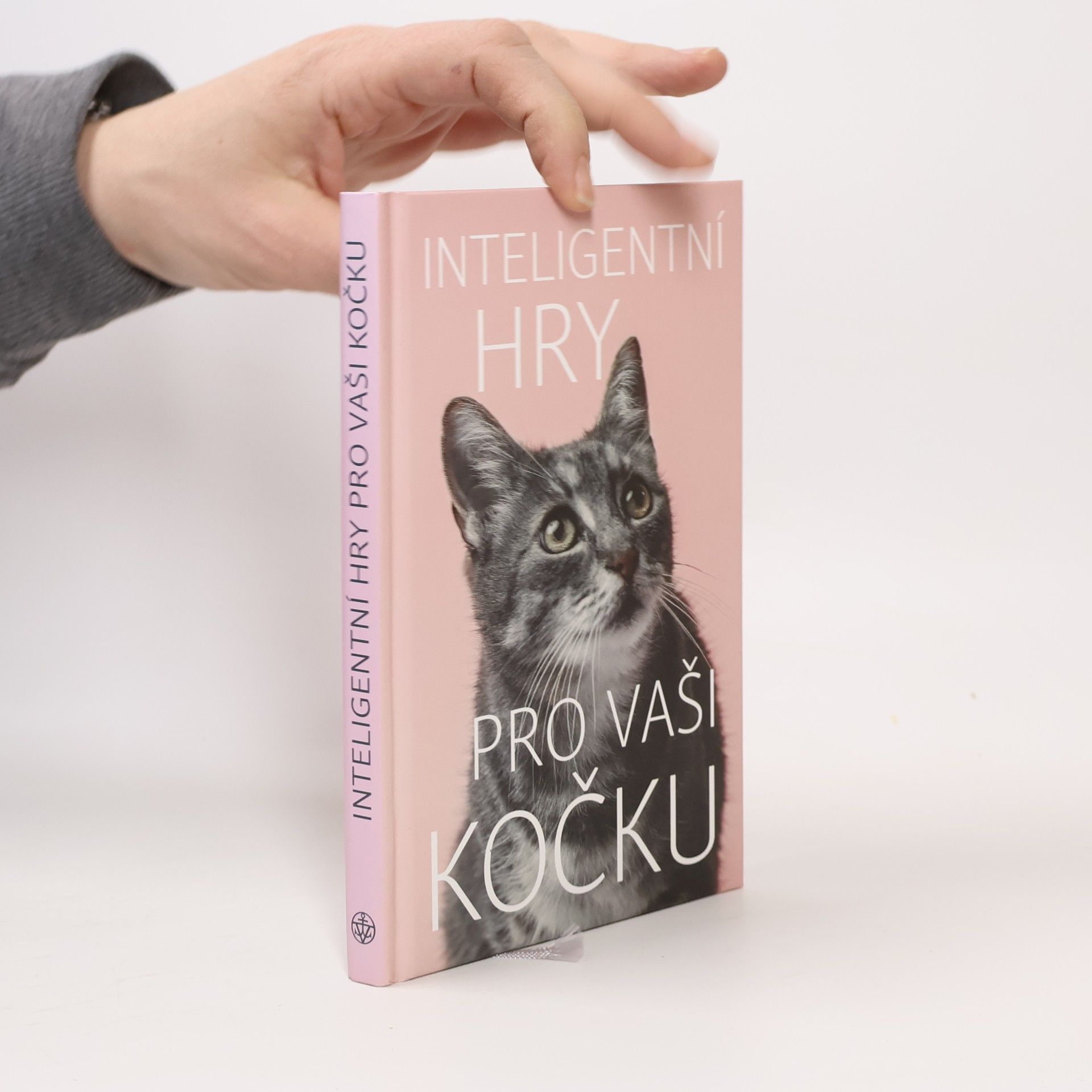 Helen Redding Inteligentní hry pro vaši kočku