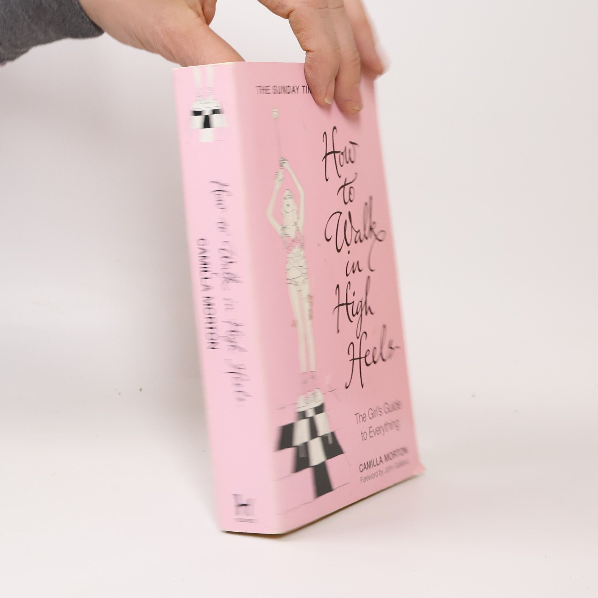 Camilla Morton How to walk in high heels