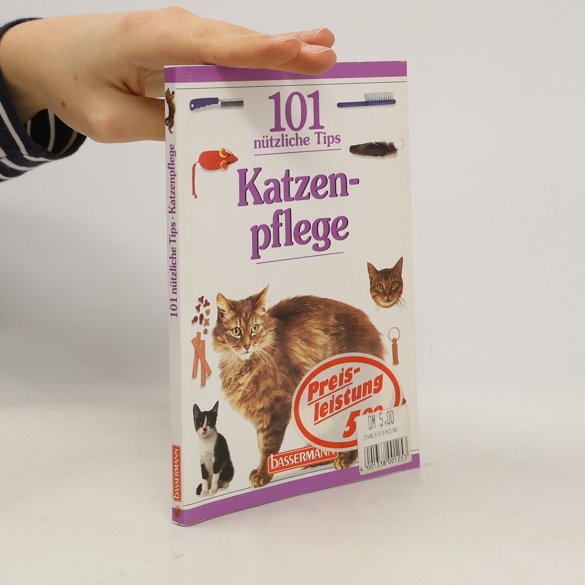 Andrew T. B. Edney Katzenpflege