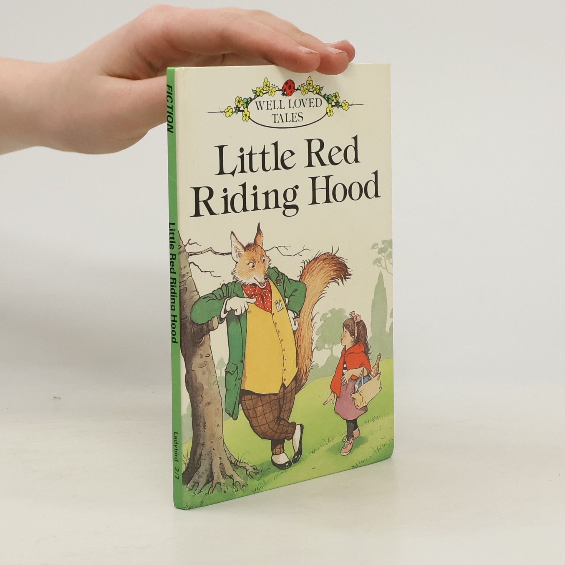 Lesley Southgate Well-Loved Tales - 2: Little Red Riding Hood