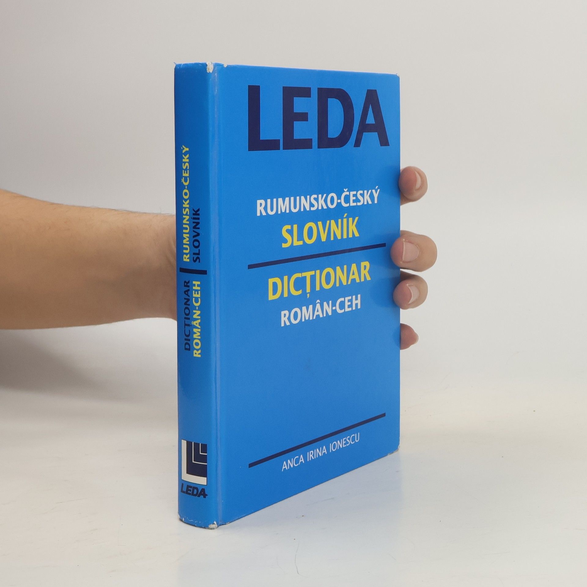 Anca Irina Ionescu Rumunsko-český slovník