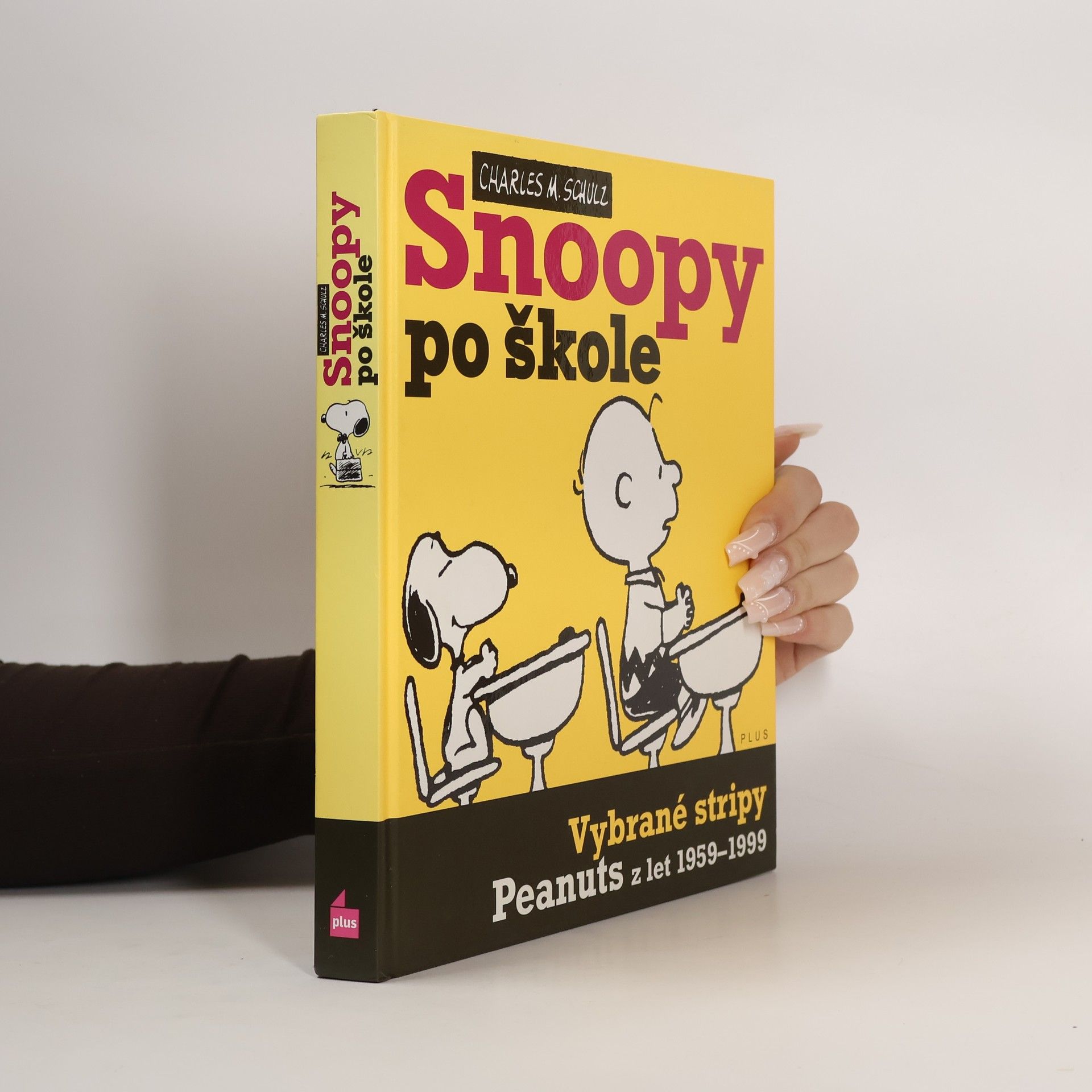 Charles Monroe Schulz Snoopy po škole