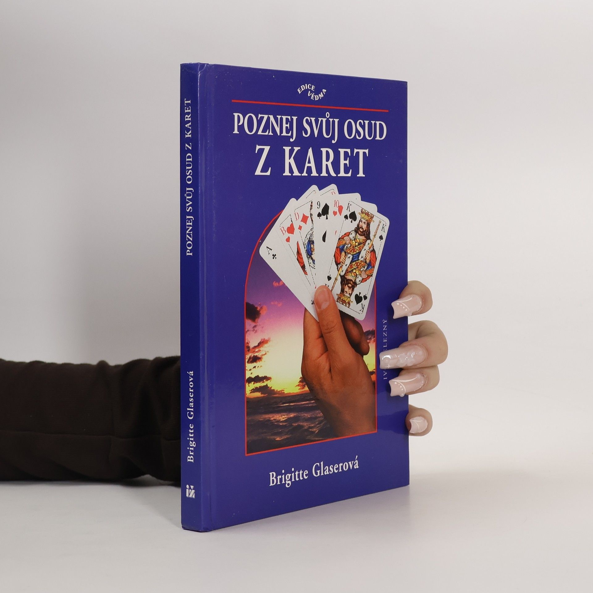 Brigitte Glaser Poznej svůj osud z karet