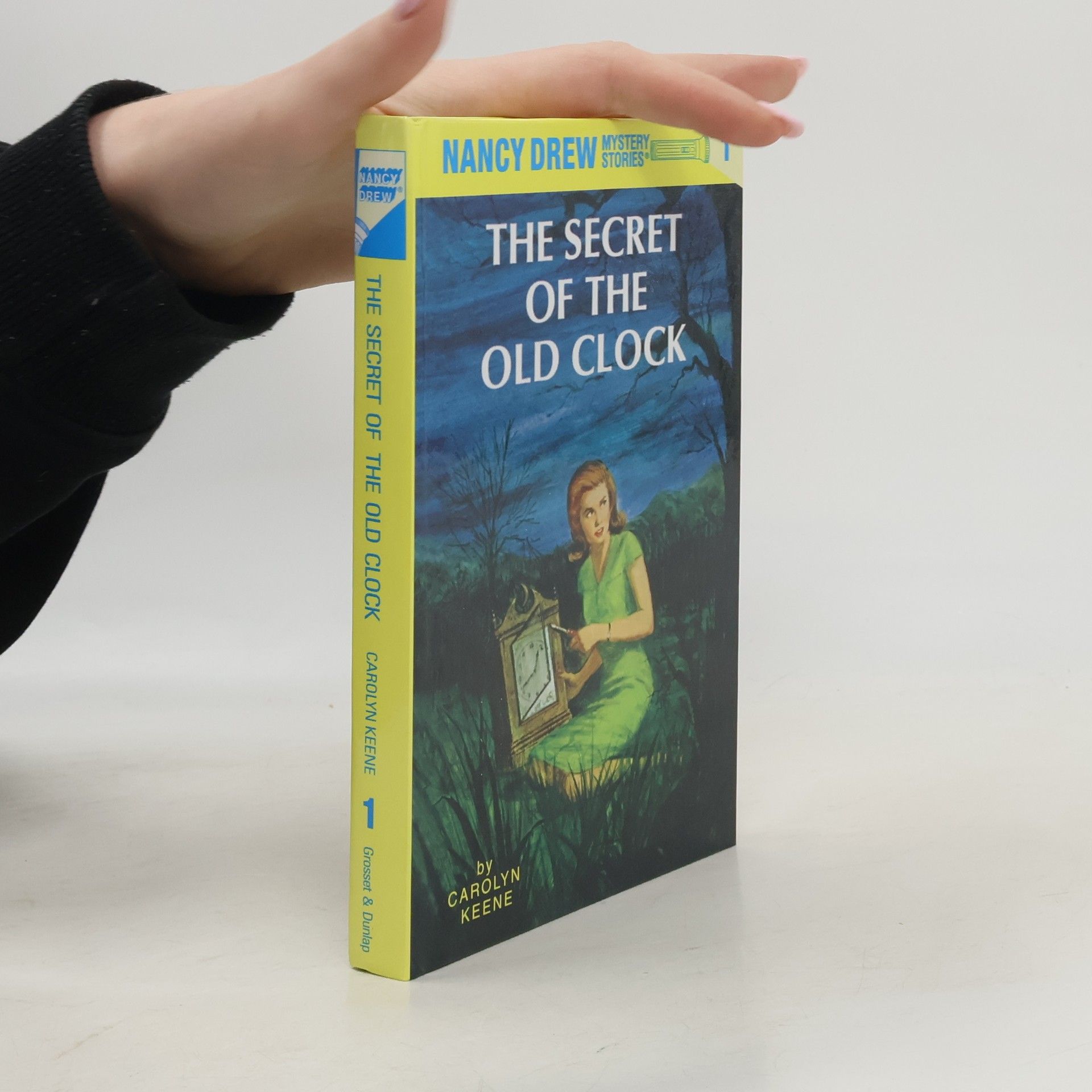 Wirt, Mildred A. The Secret of the Old Clock