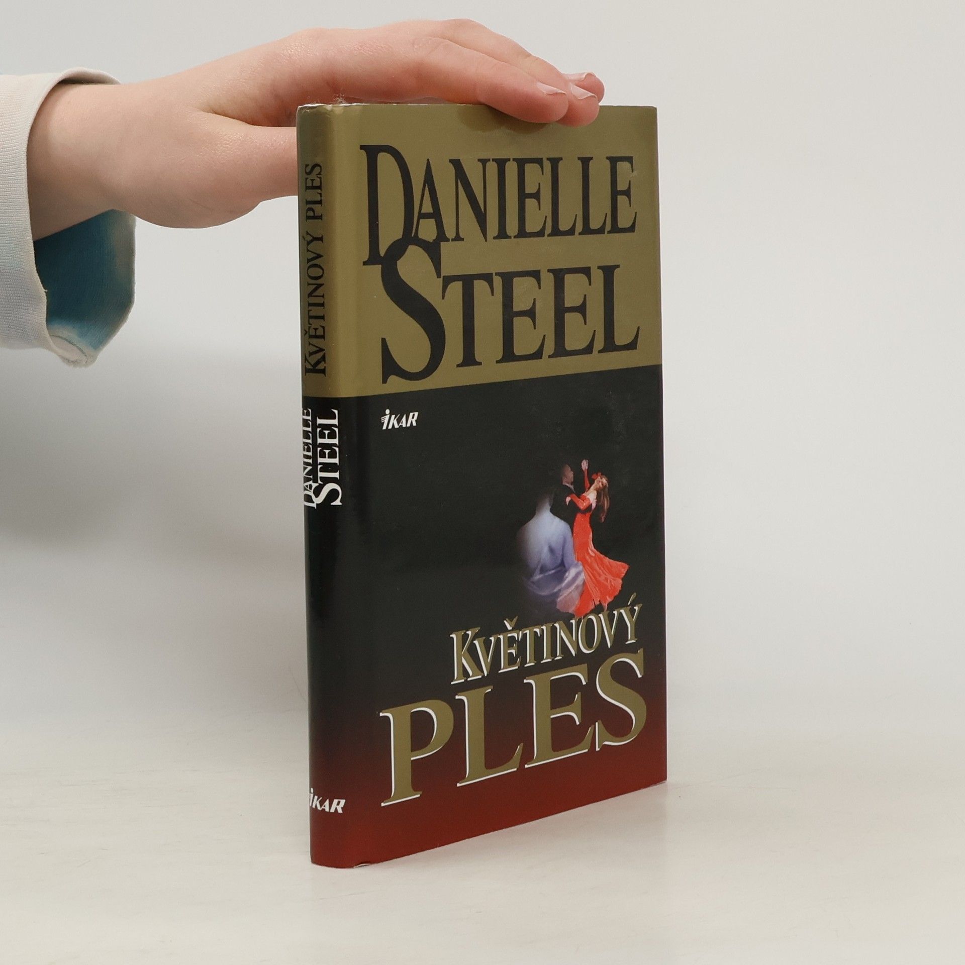 Danielle Steel Květinový ples