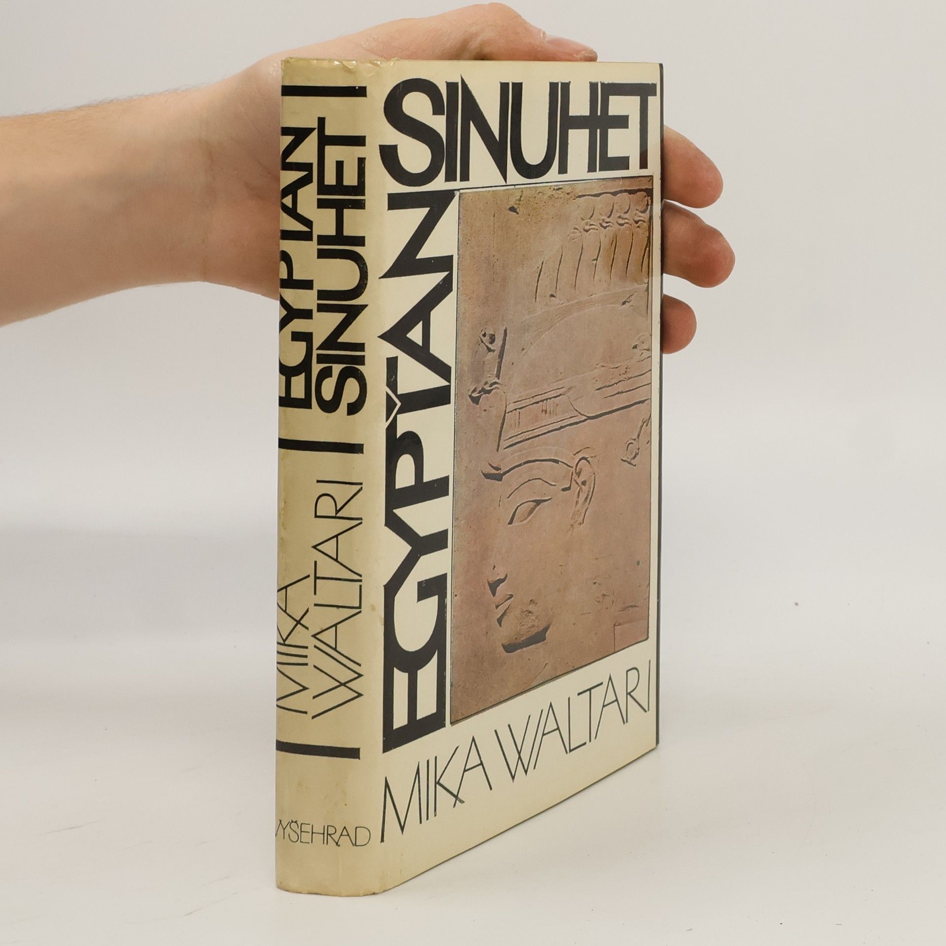 Mika Waltari Egypťan Sinuhet