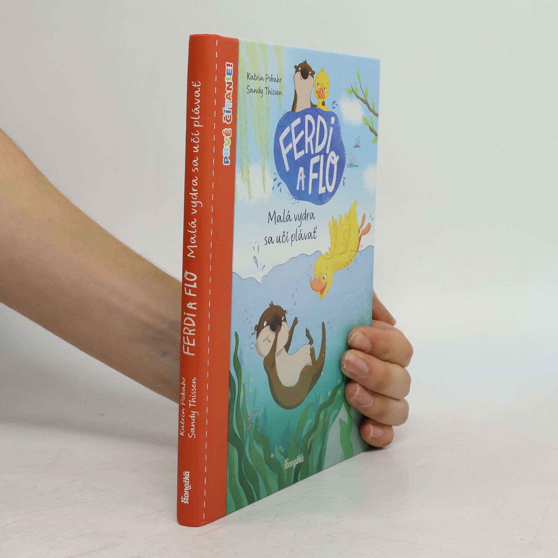 Ferdi a Flo: Malá vydra sa učí plávať