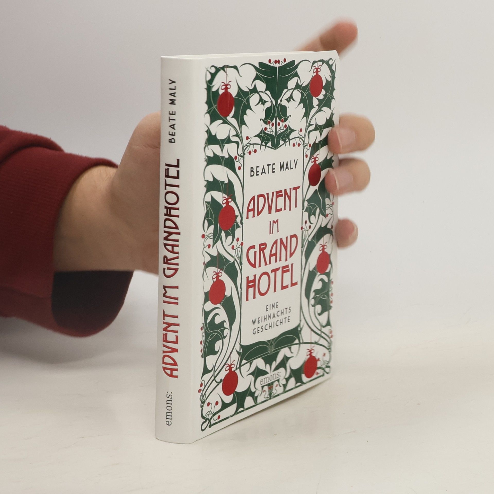 Beate Maly Advent im Grandhotel