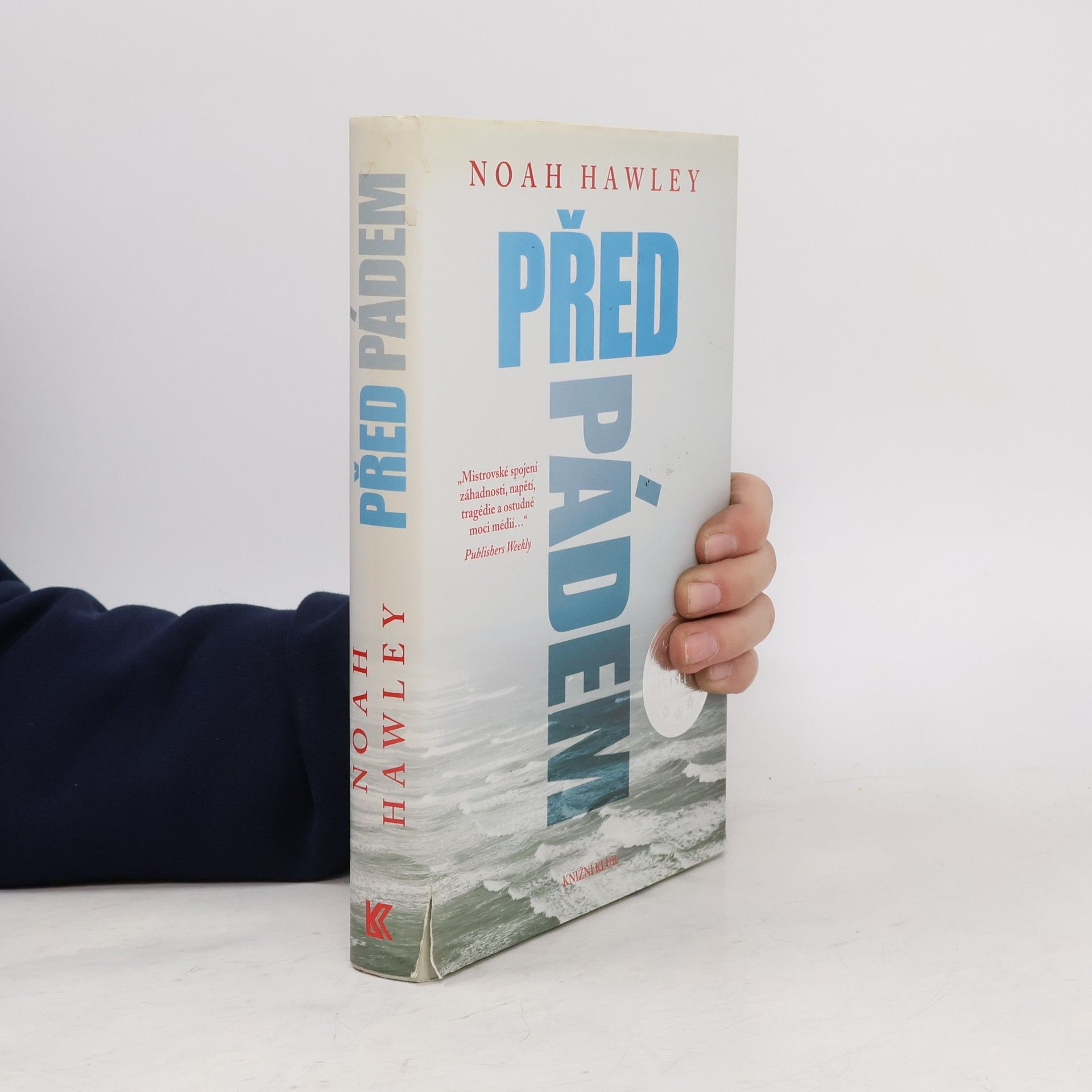 Noah Hawley Před pádem