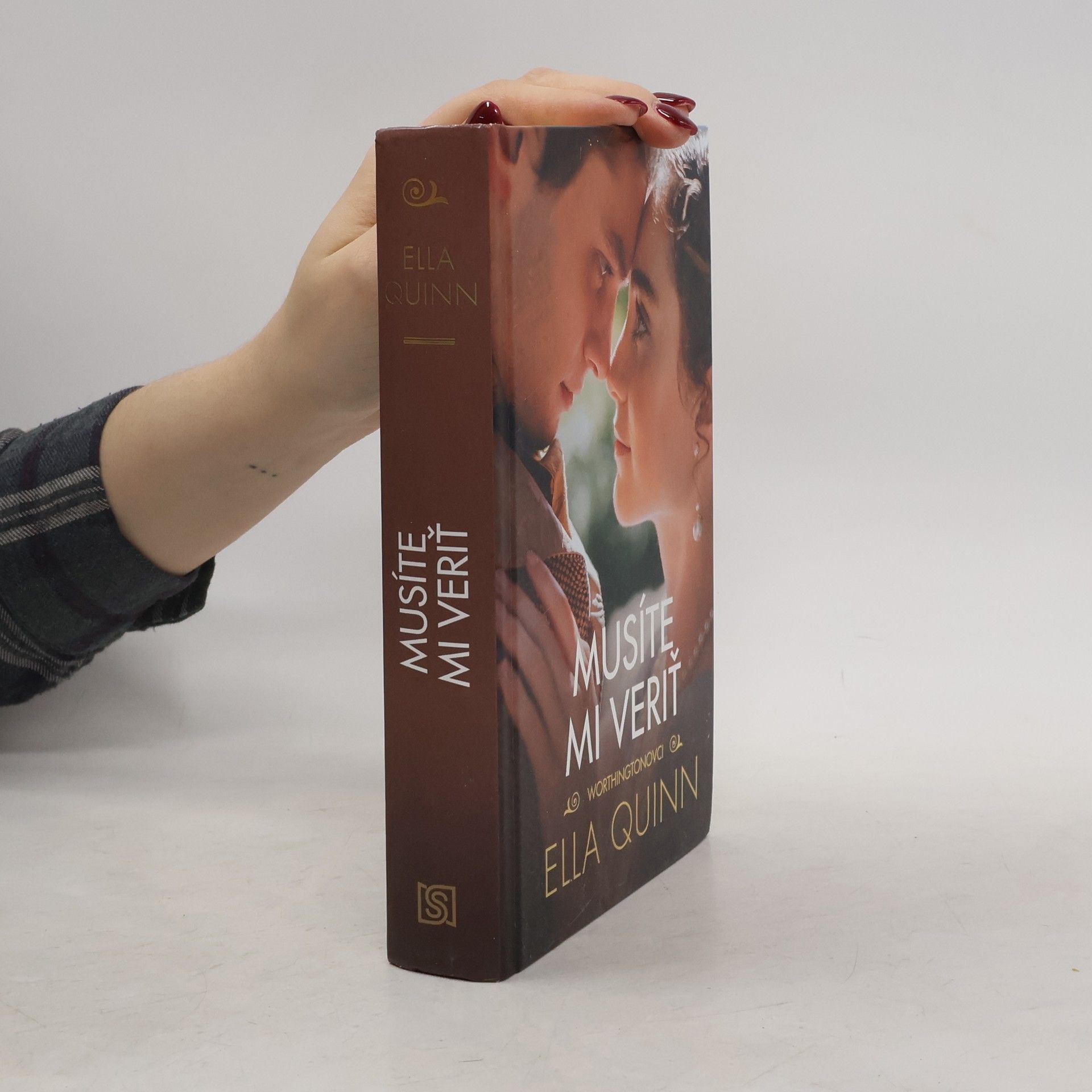 Ella Quinn Musíte mi veriť