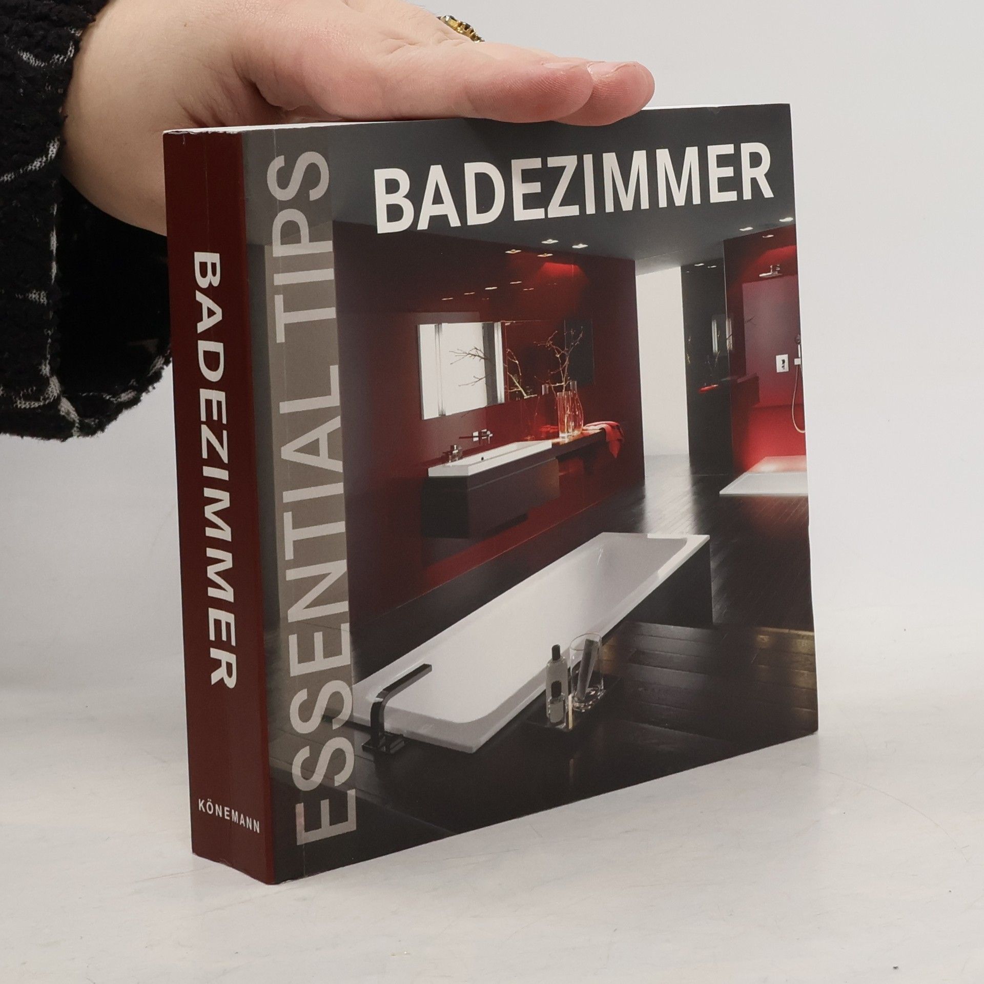 Various authors Essential Tips-Badezimmer