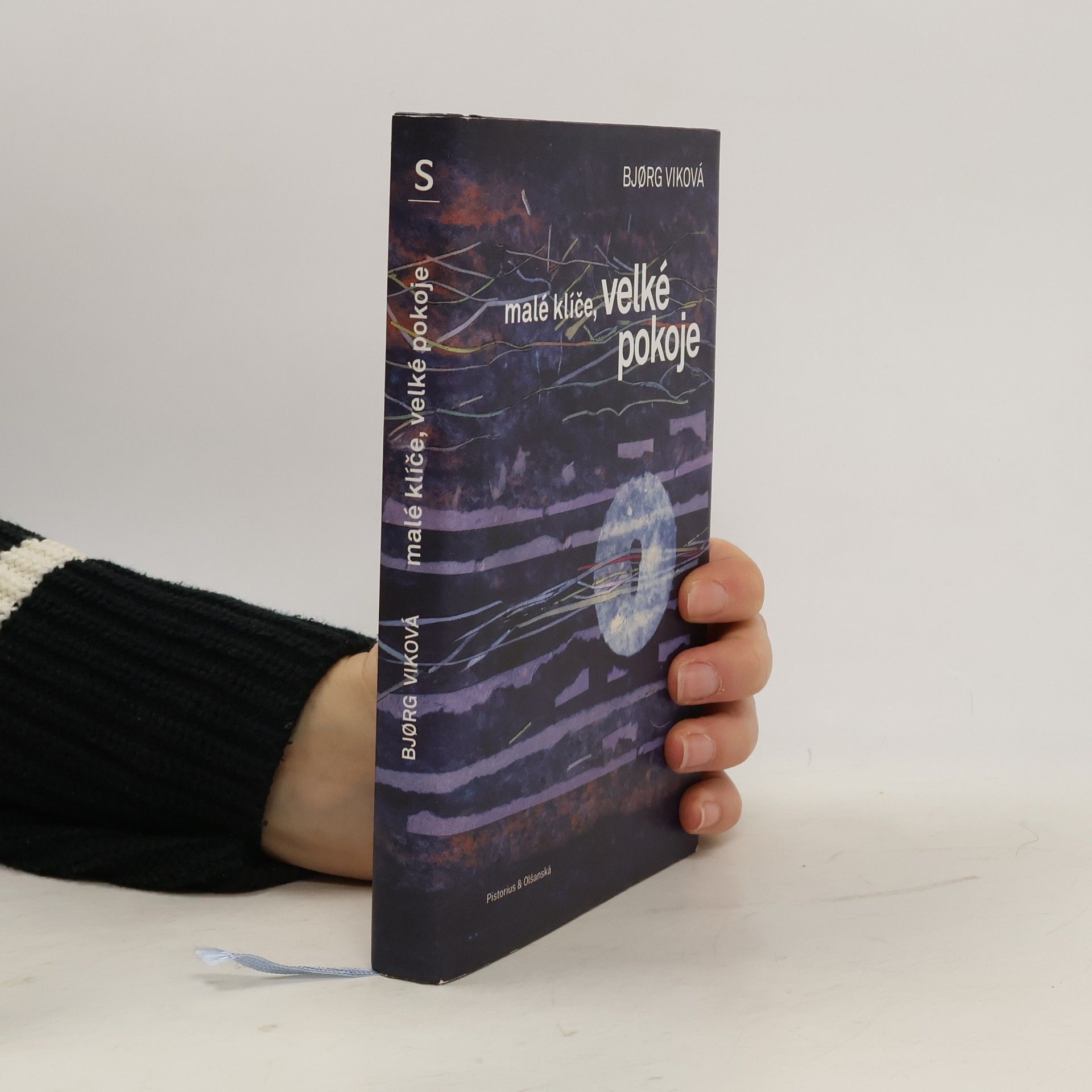 Bjørg Vik Malé klíče, velké pokoje
