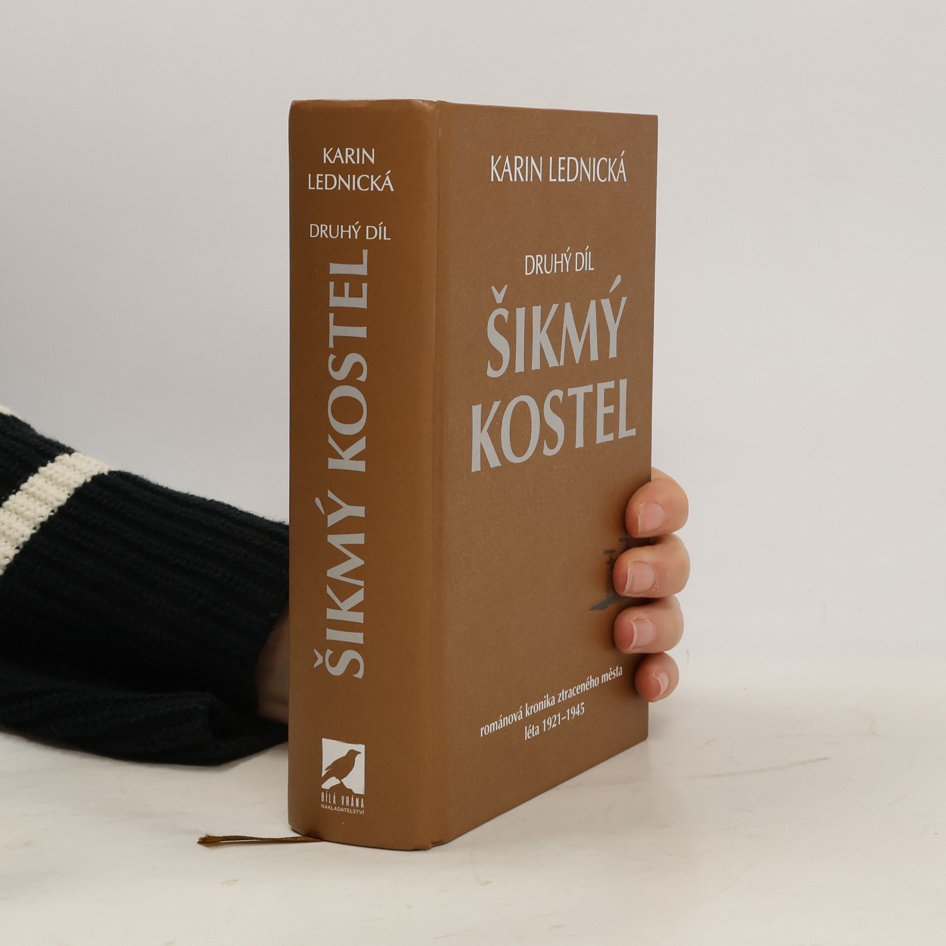 Karin Lednická Šikmý kostel 2