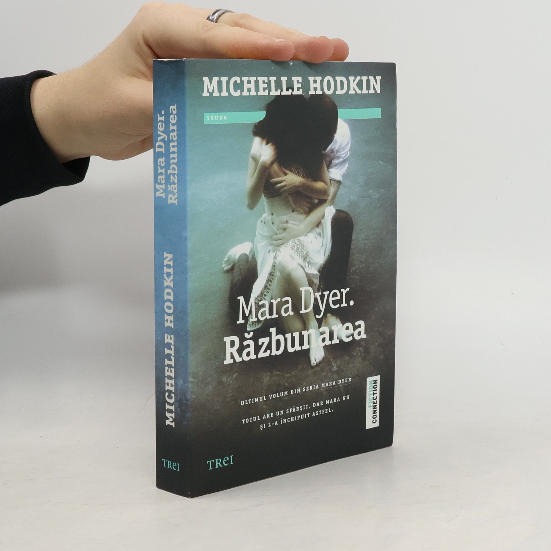 Michelle Hodkin Mara Dyer. Răzbunarea