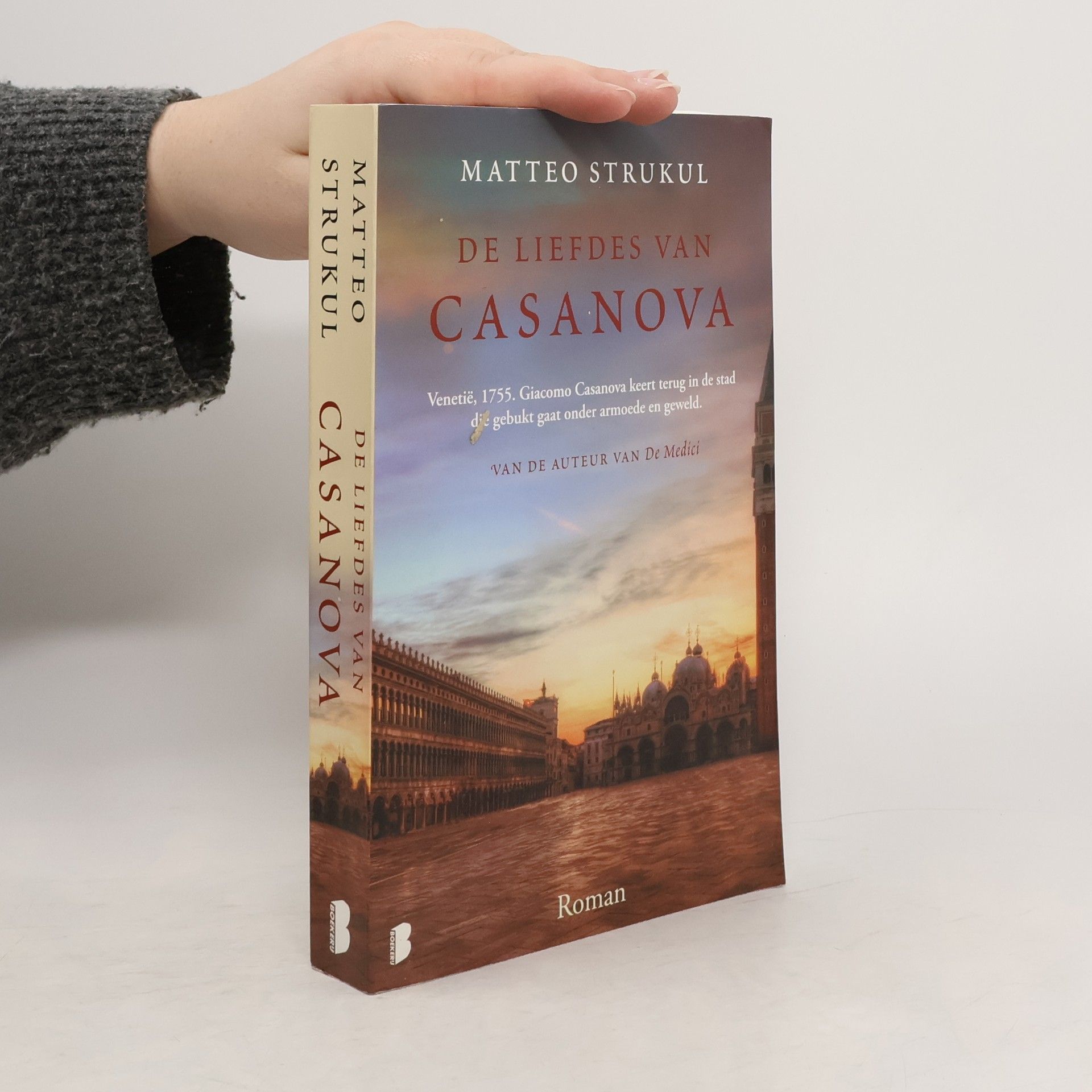 Matteo Strukul De liefdes van Casanova
