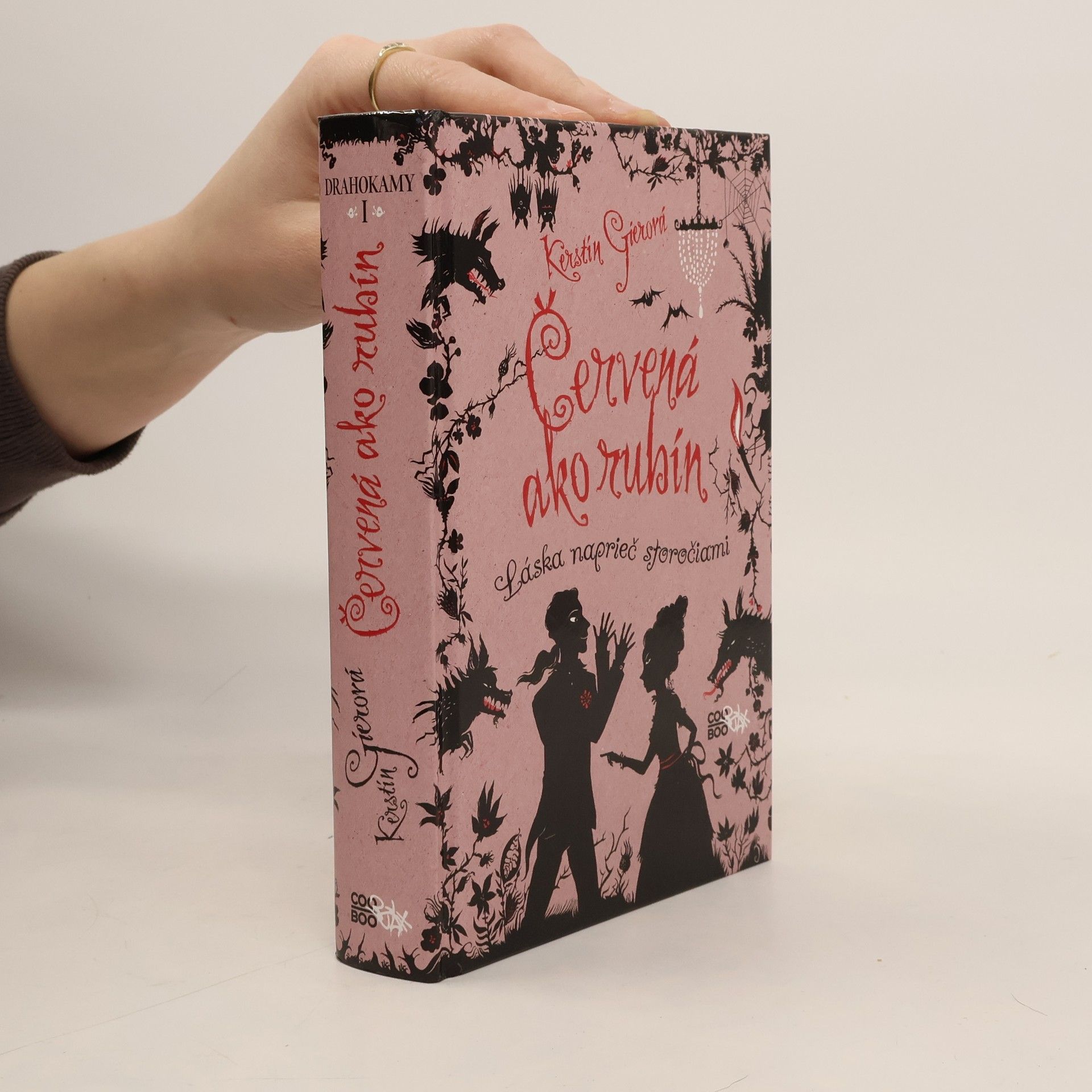 Kerstin Gier Červená ako rubín