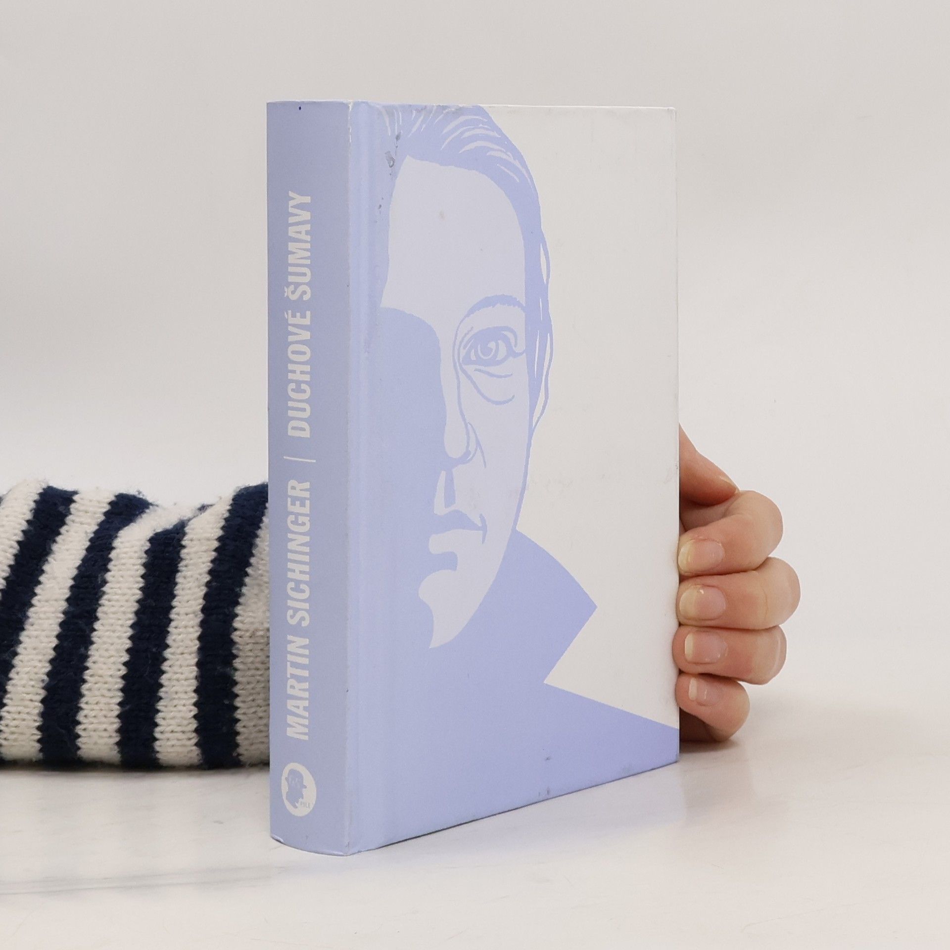 Martin Sichinger Duchové Šumavy: Pašerácké drama z roku 1946