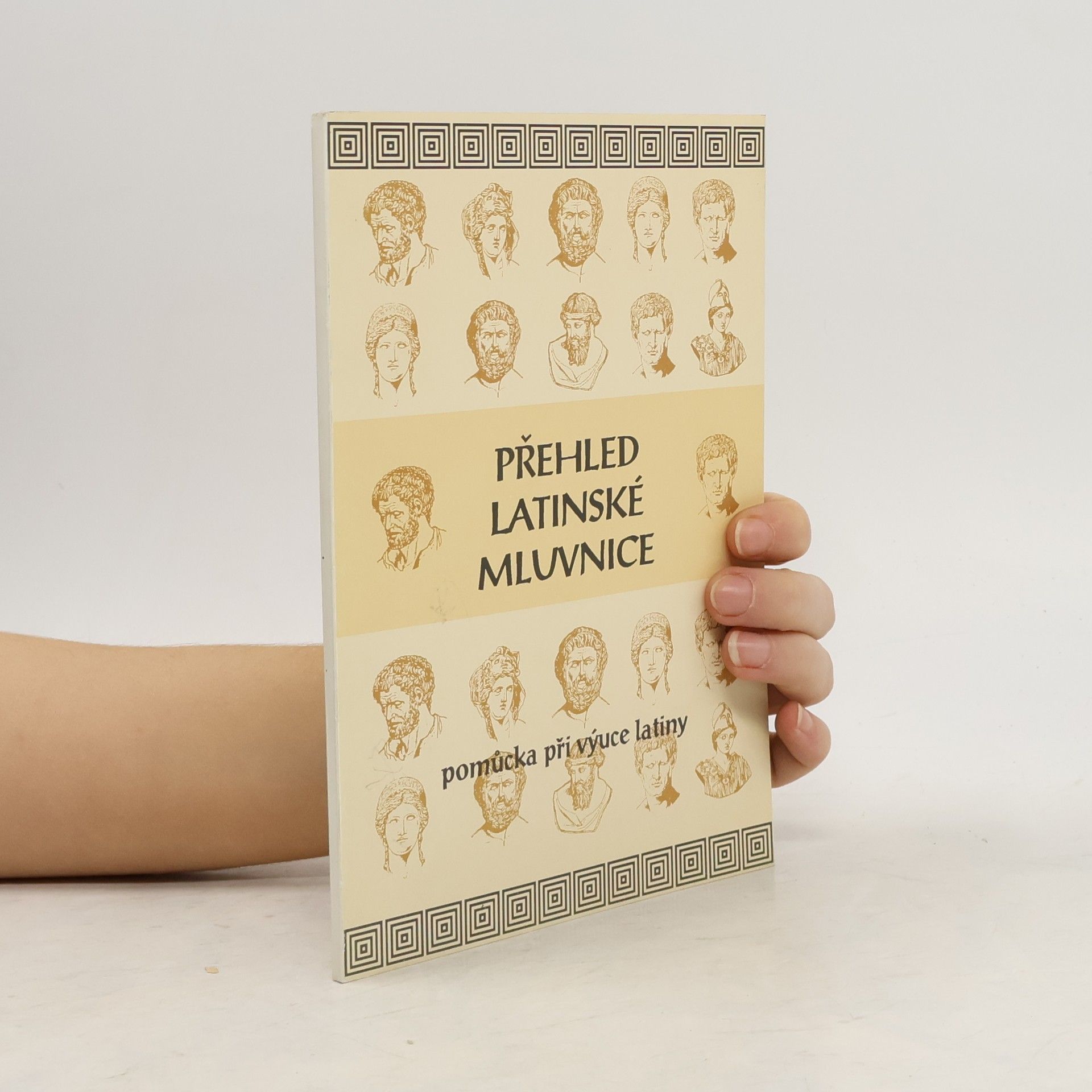 Přehled latinské mluvnice 