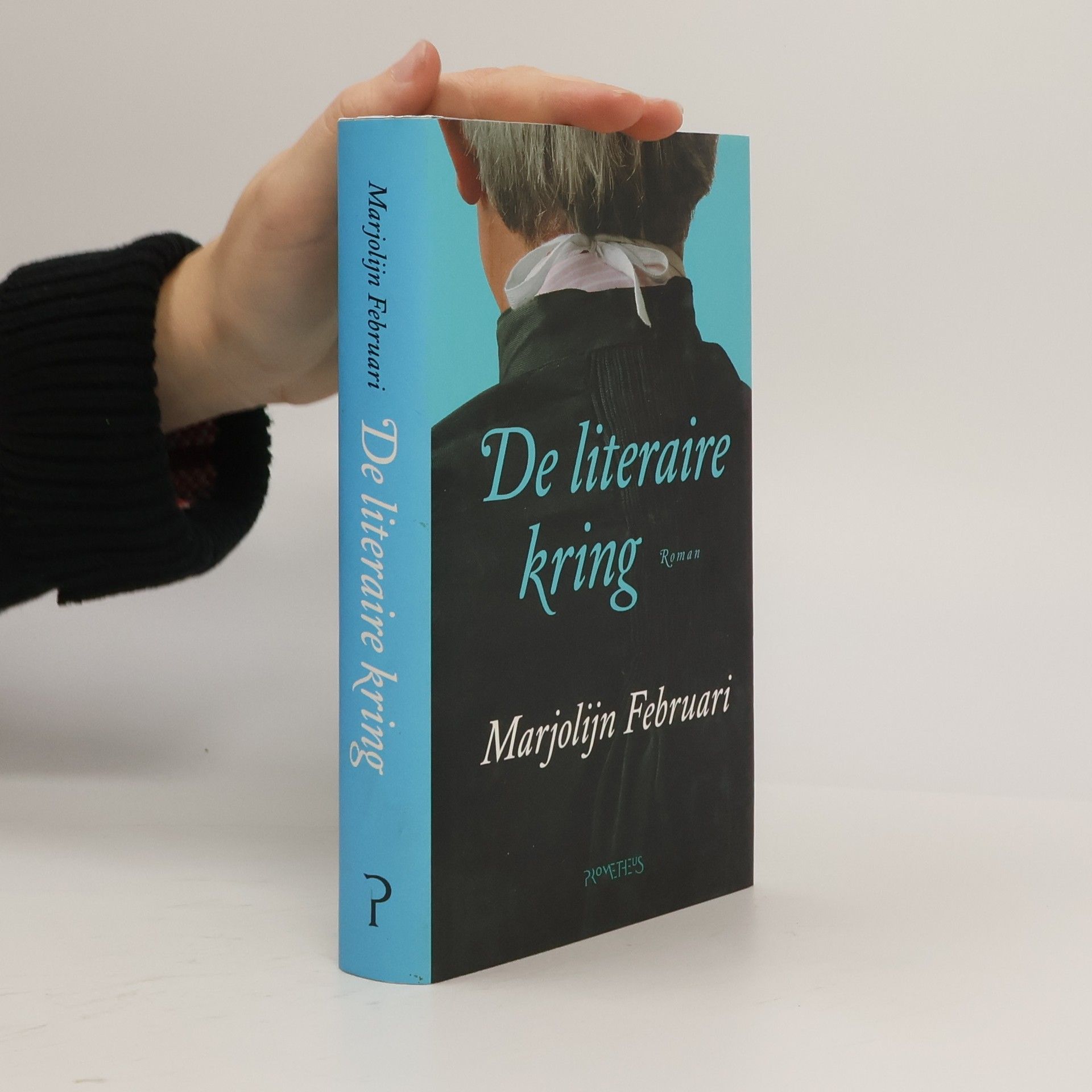 Marjolijn Februari De literaire kring