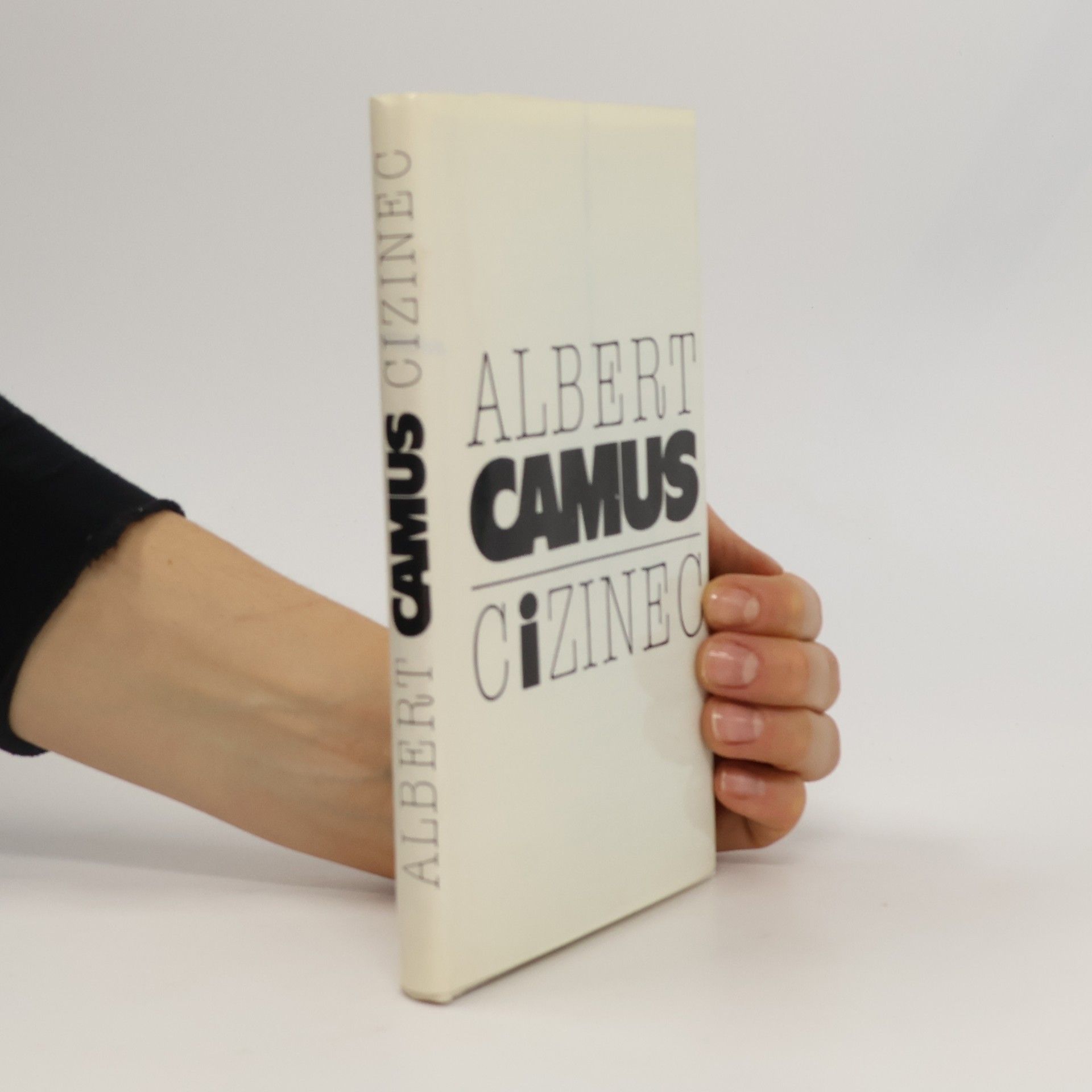 Albert Camus Cizinec