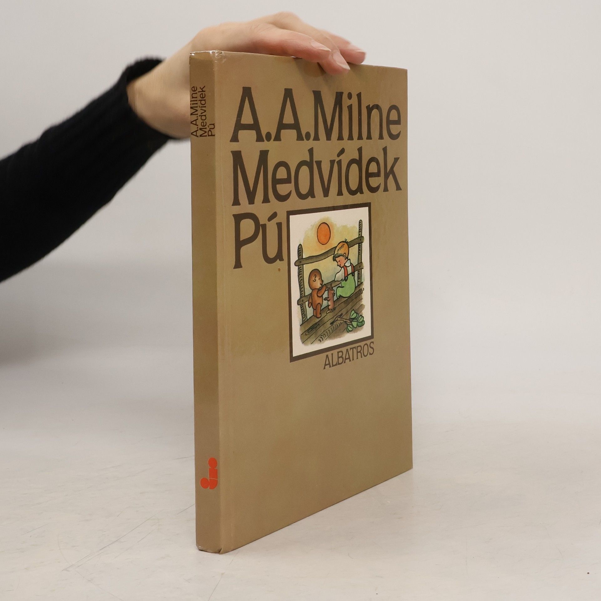 Alan Alexander Milne Medvídek Pú