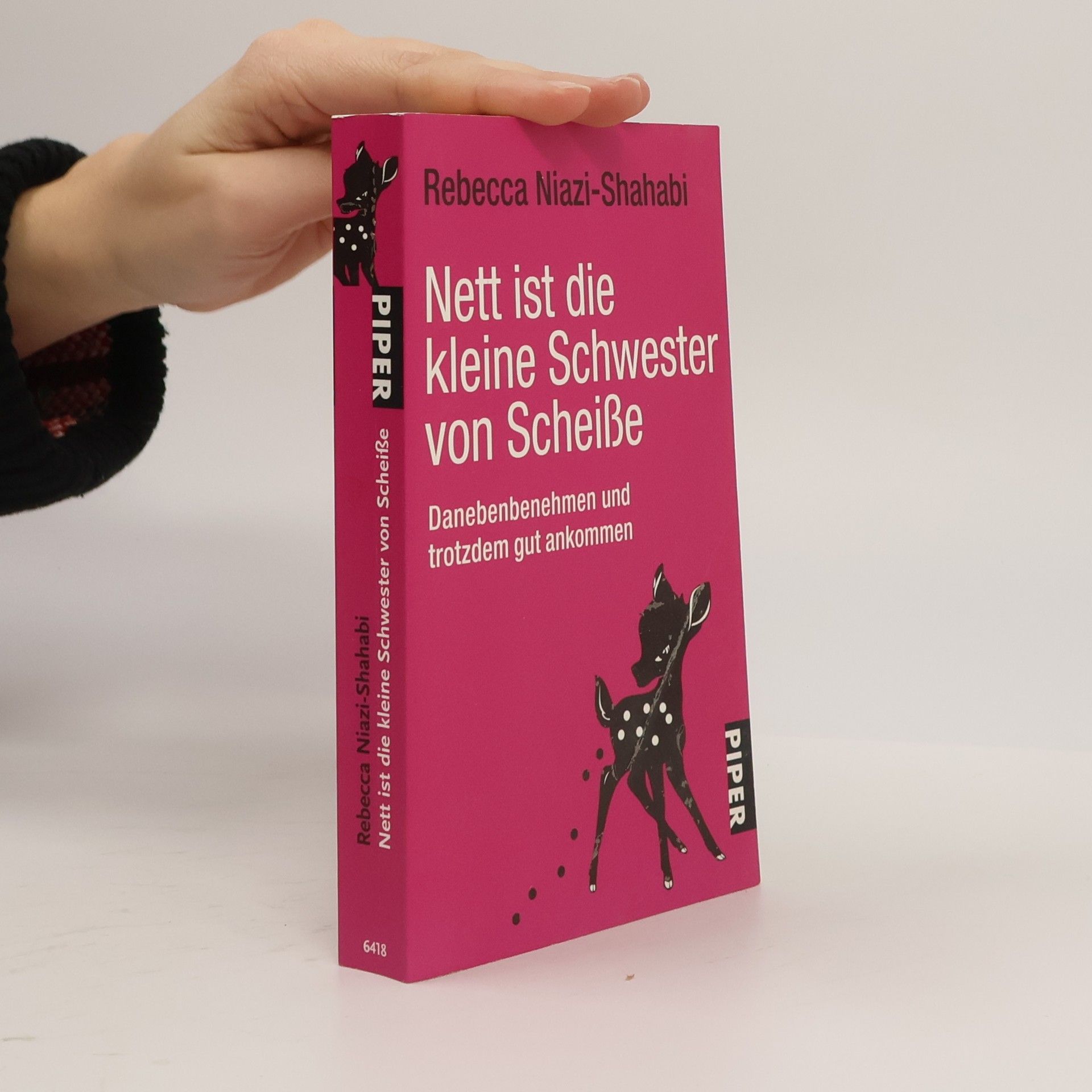 Rebecca Niazi-Shahabi Nett ist die kleine Schwester von Scheiße