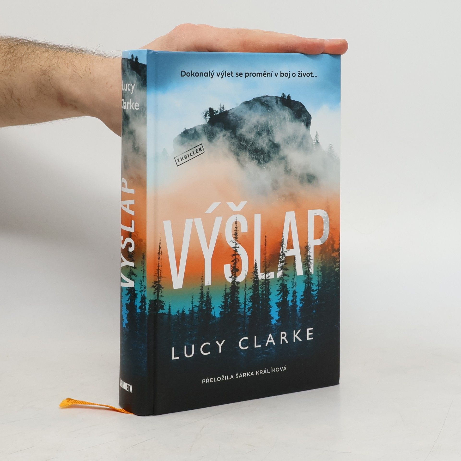 Lucy Clarke Výšlap