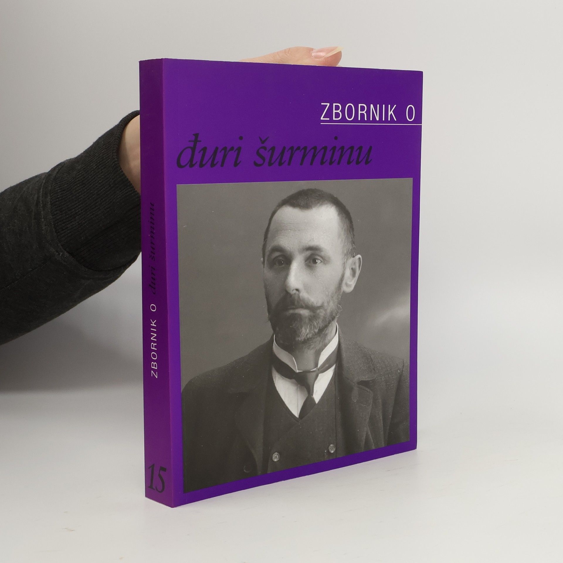 Collectif d'auteurs Zbornik o Đuri Šurminu