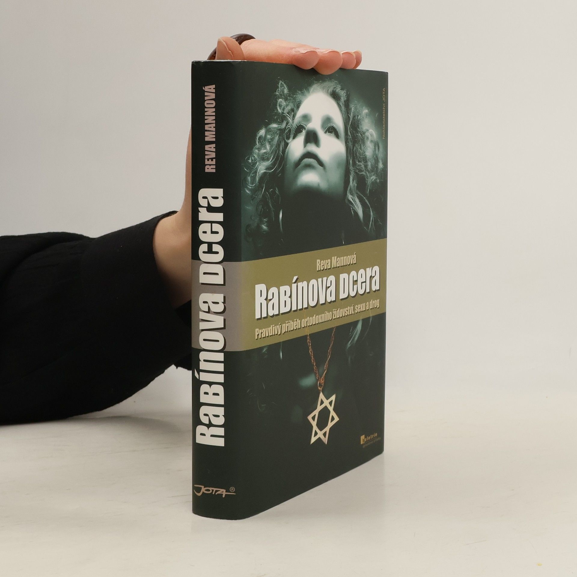 Reva Mann Rabínova dcera