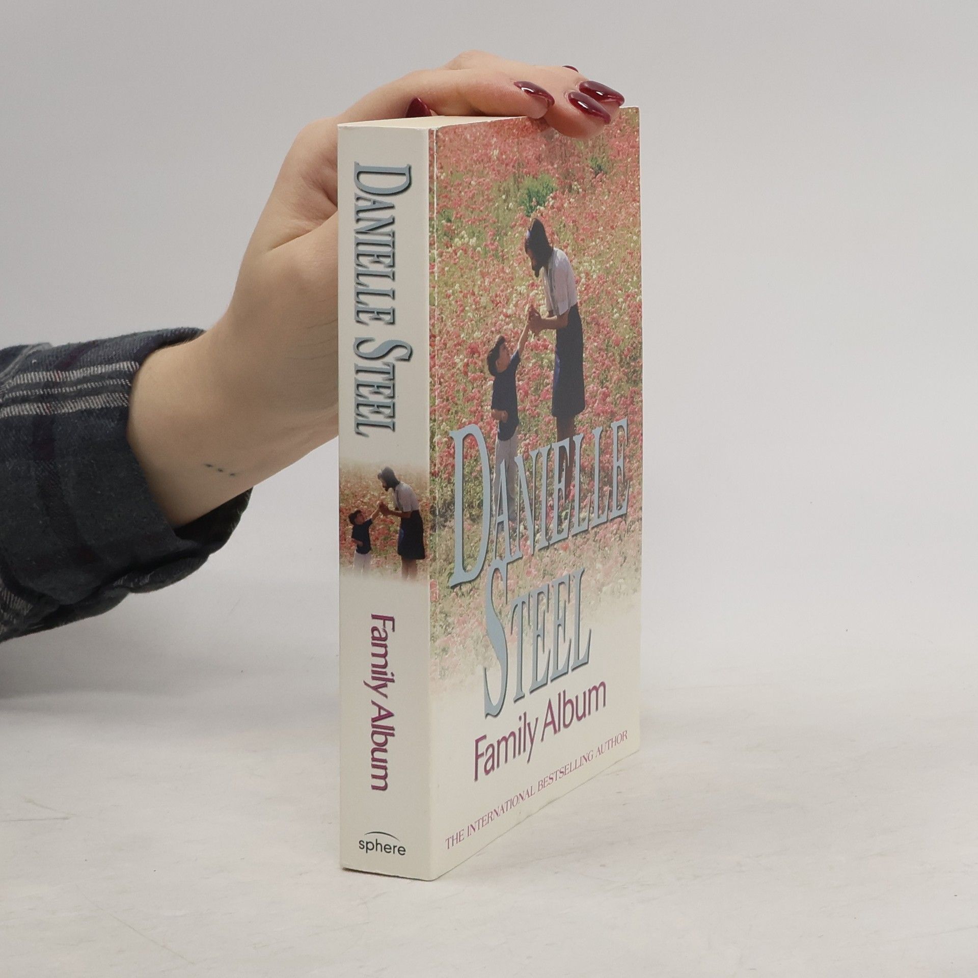 Danielle Steel Family Album