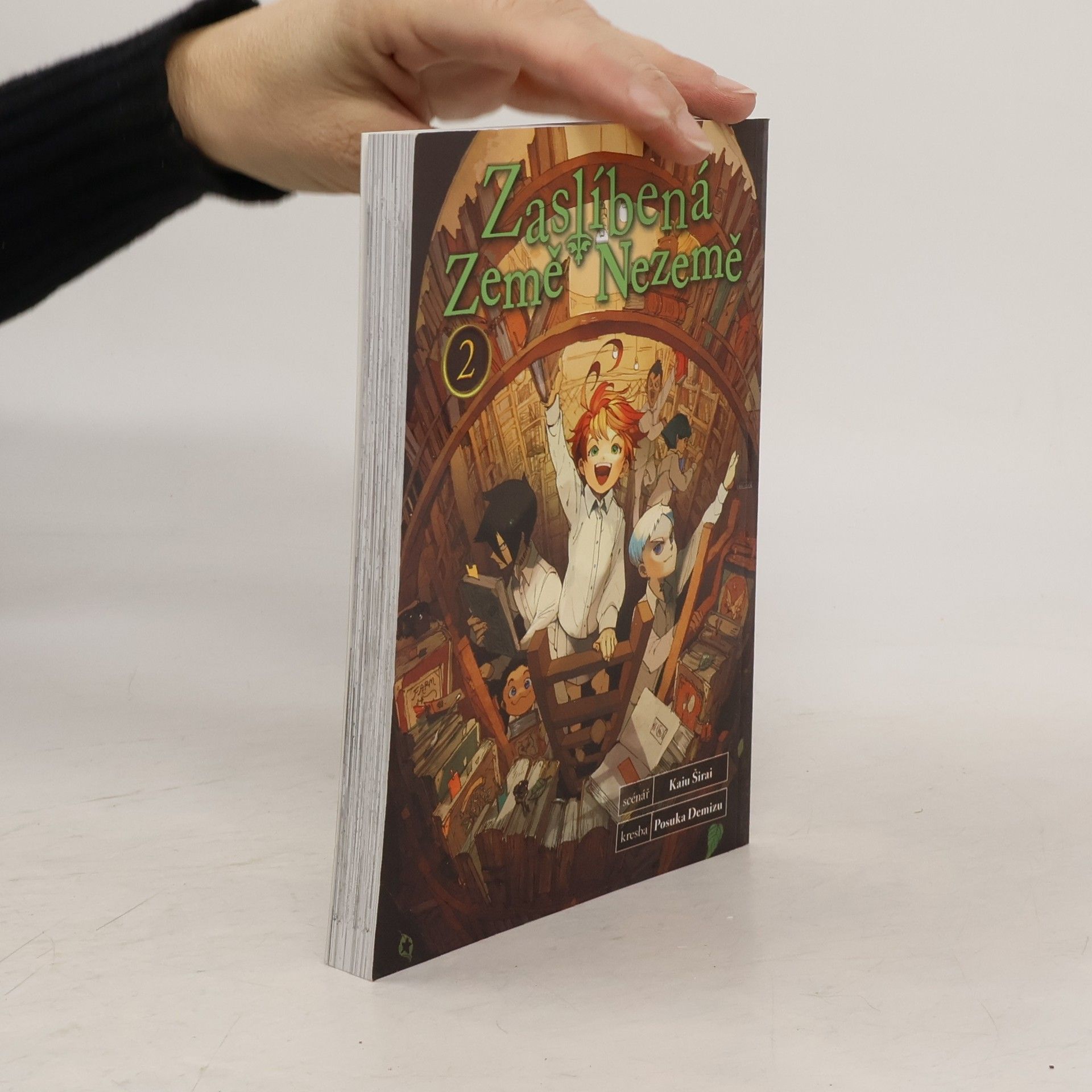 Kaiu Shirai Zaslíbená Země Nezemě 2