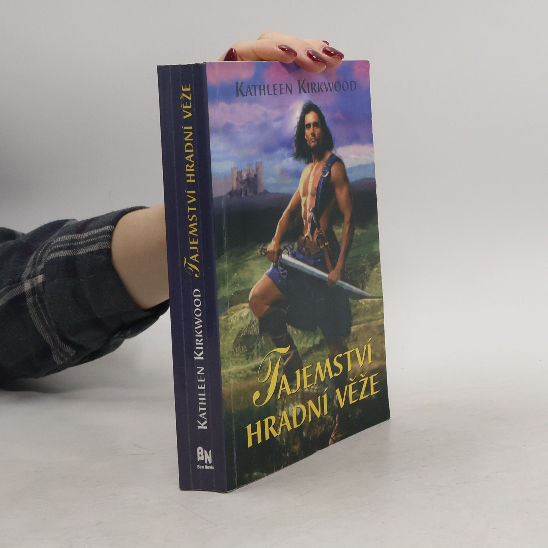 Kathleen Kirkwood Tajemství hradní věže