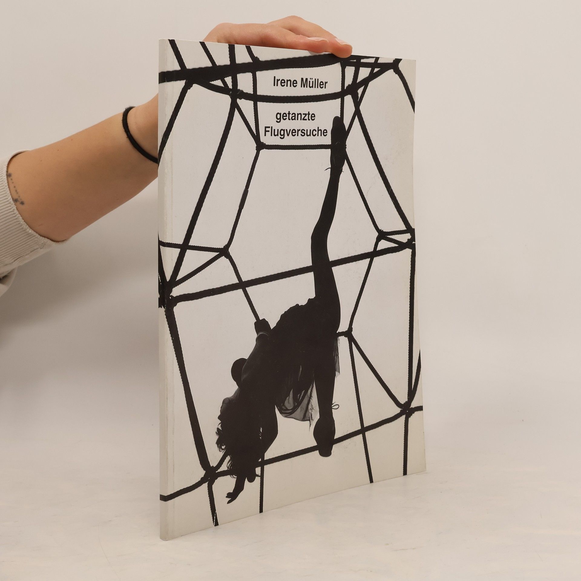 Getanzte Flugversuche