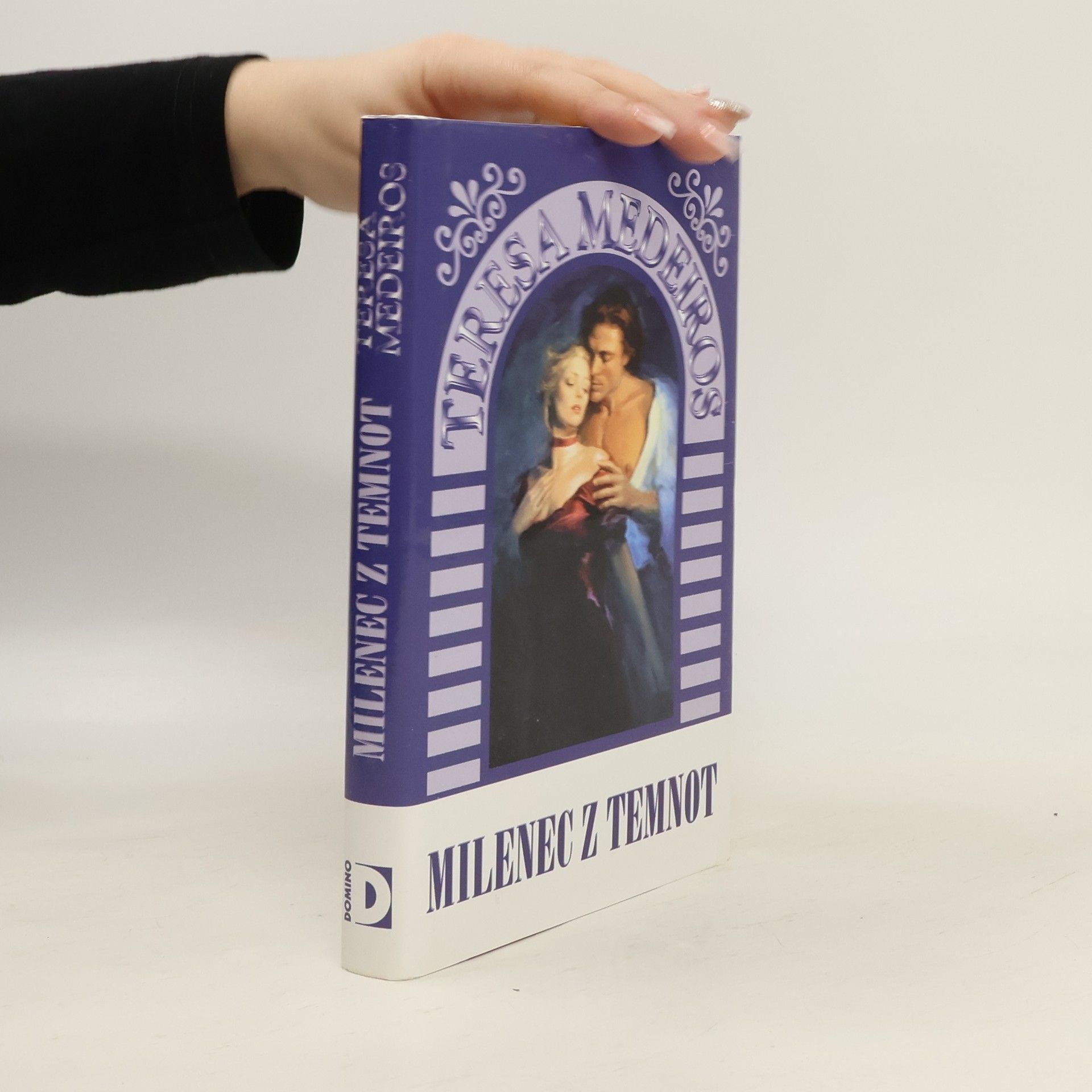 Teresa Medeiros Milenec z temnot