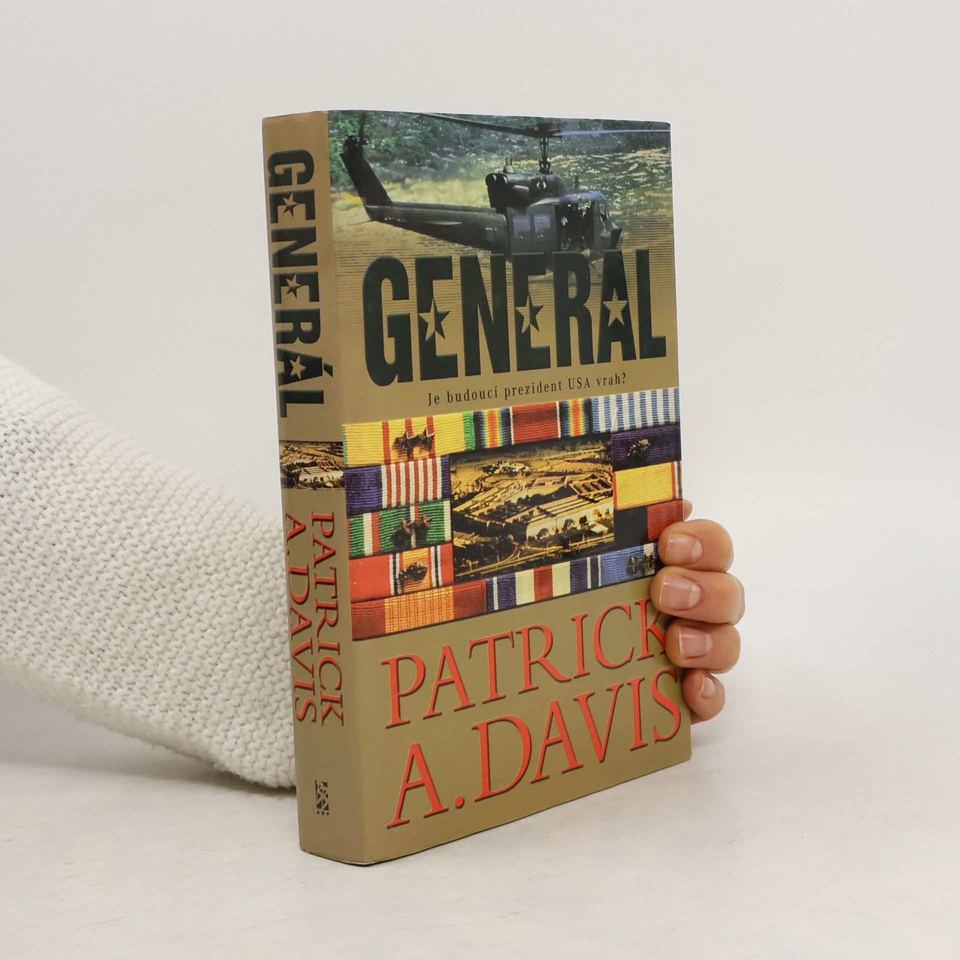 Patrick A. Davis Generál