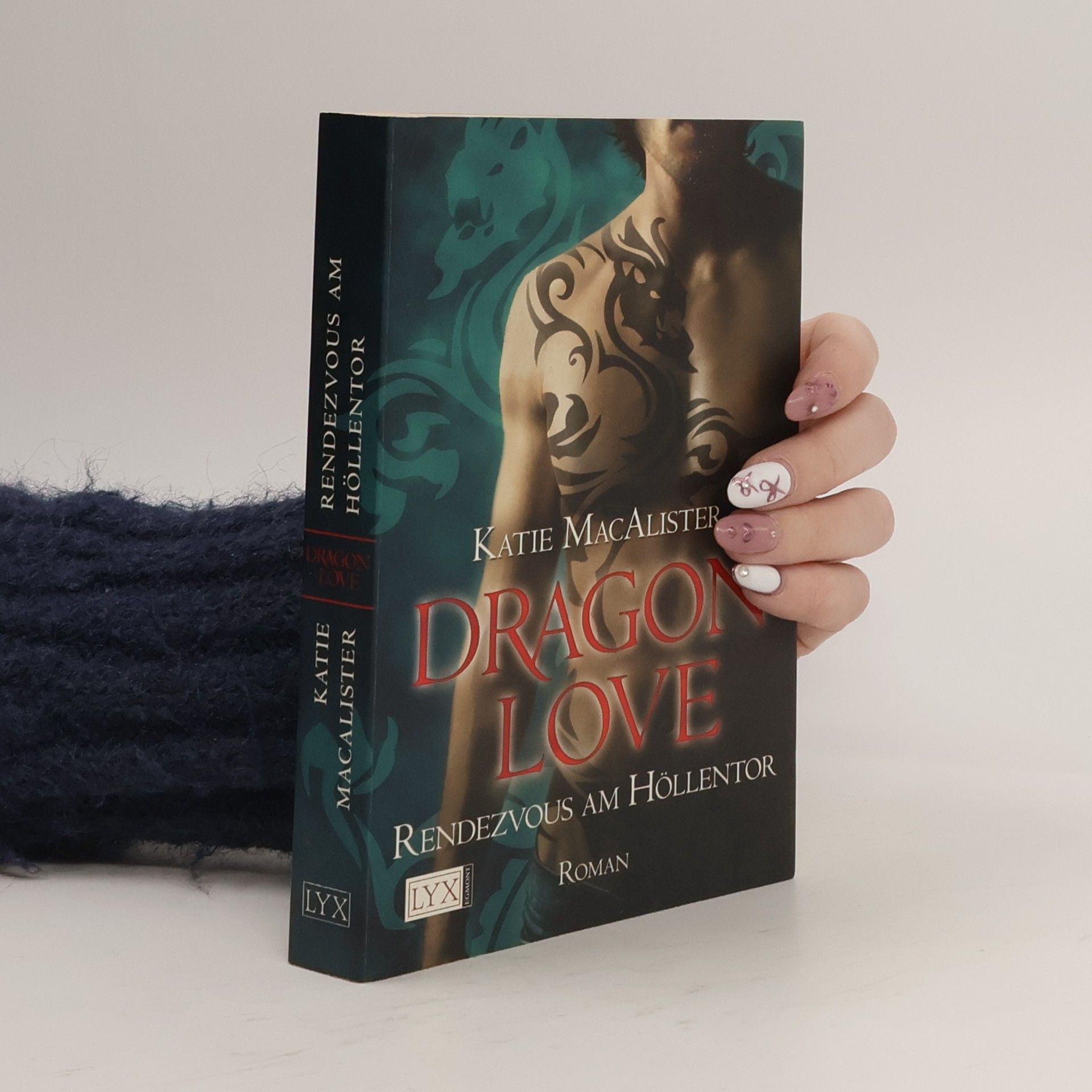 Katie MacAlister Dragon love