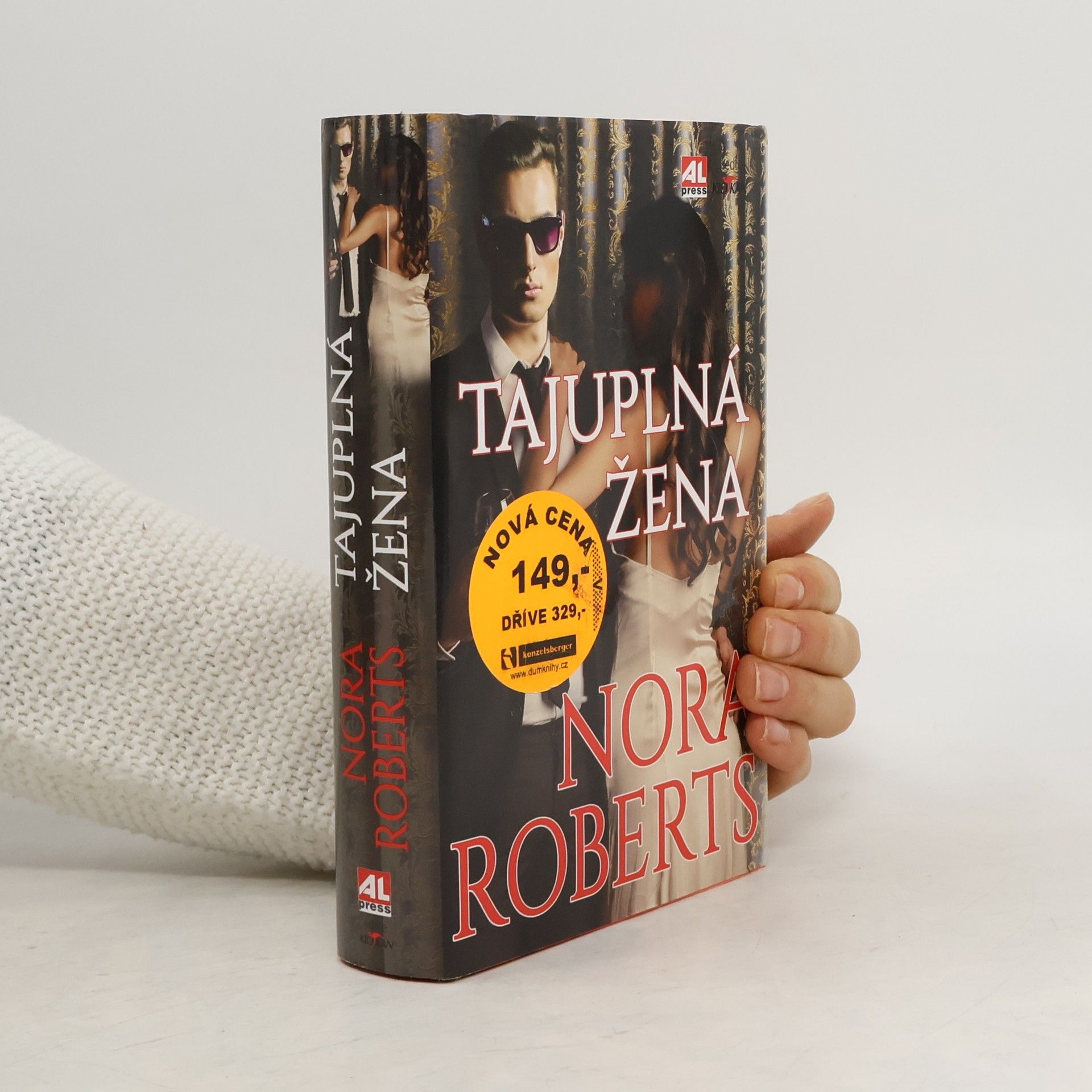 Nora Roberts Tajuplná žena
