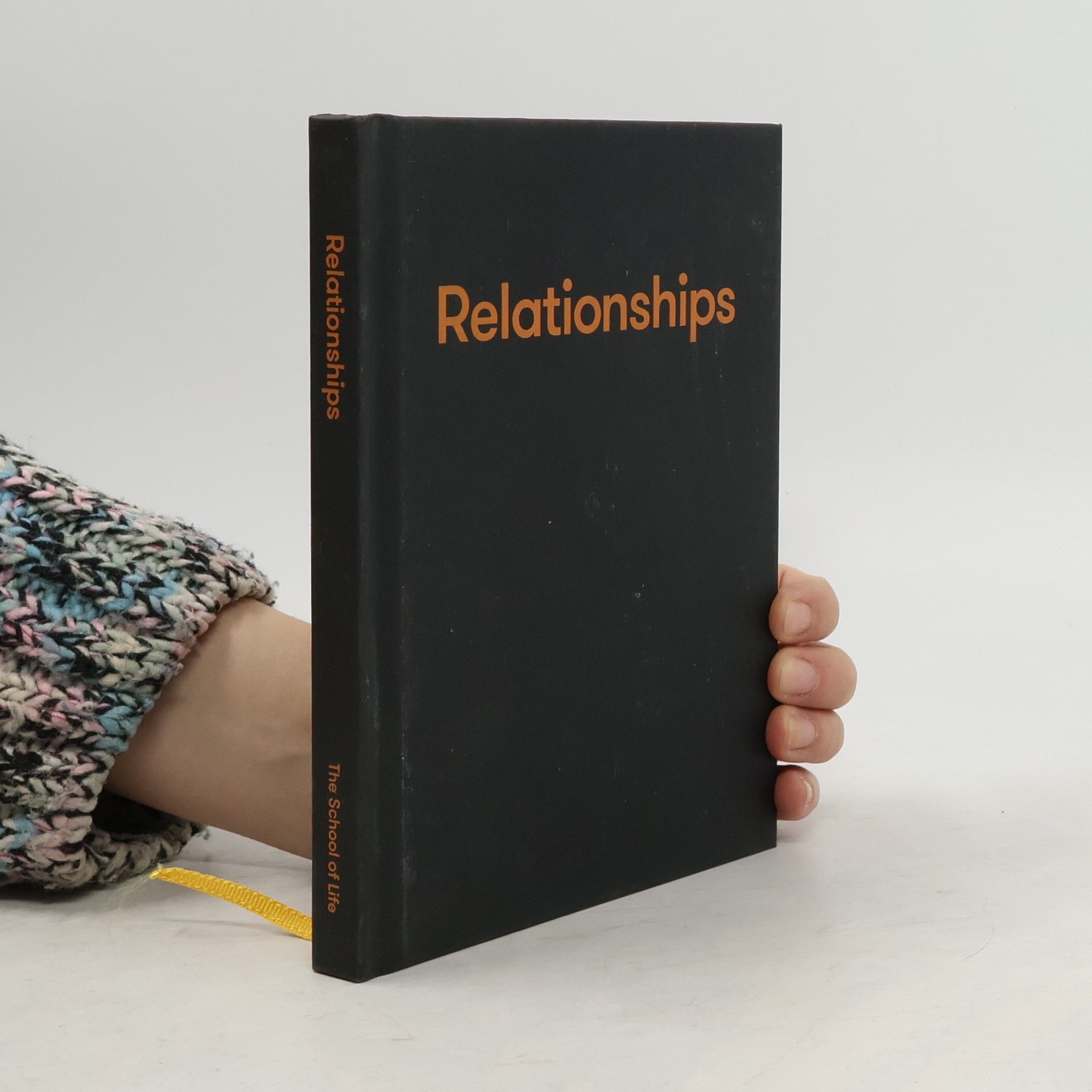 AA.VV. Relationships